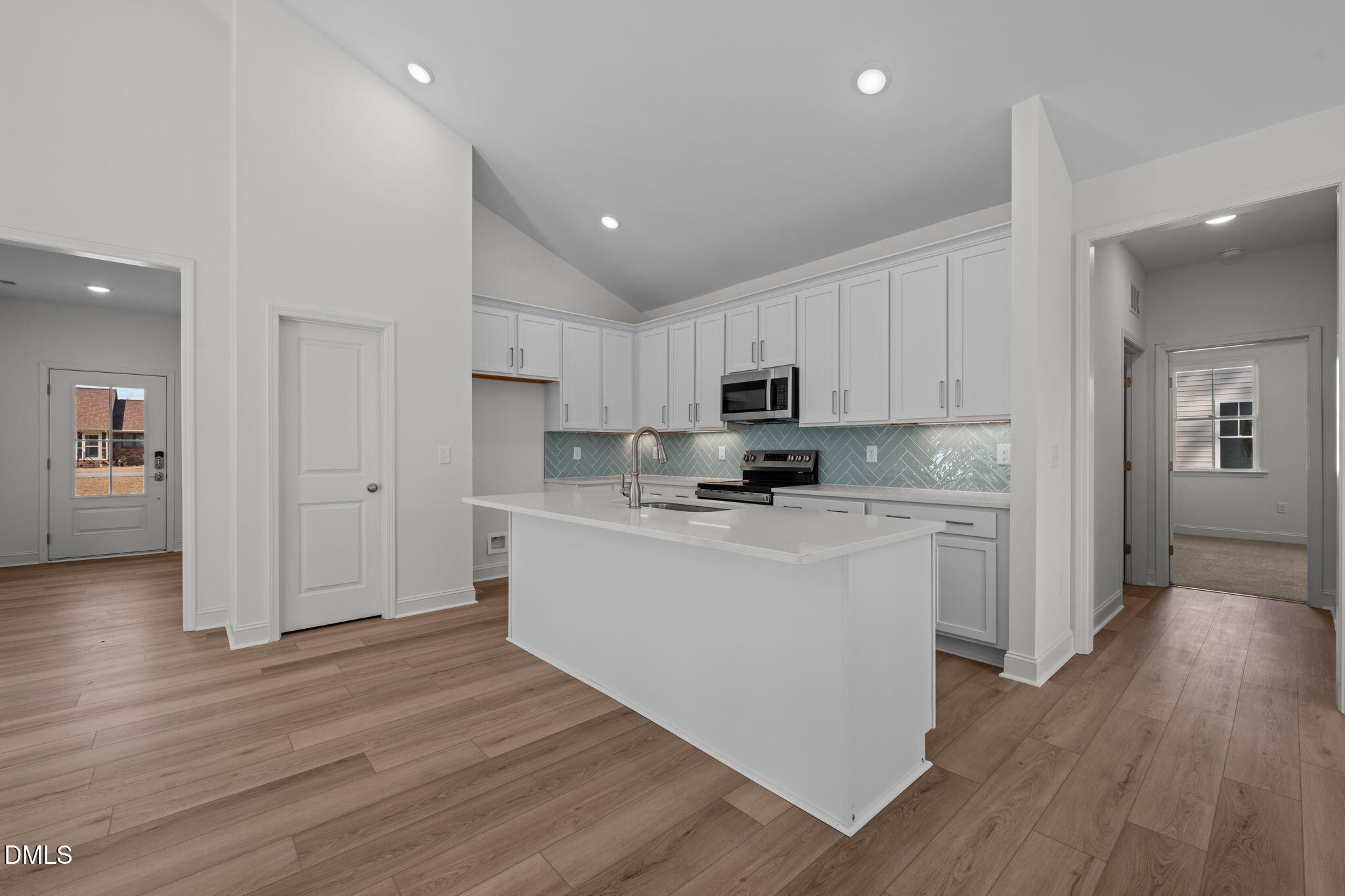 1214 Petite Terre Court