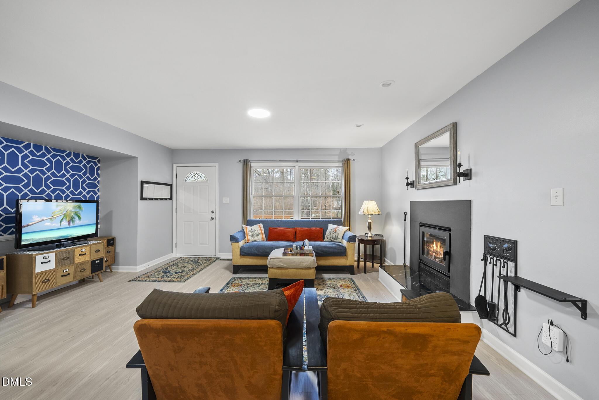 972 Holden Road