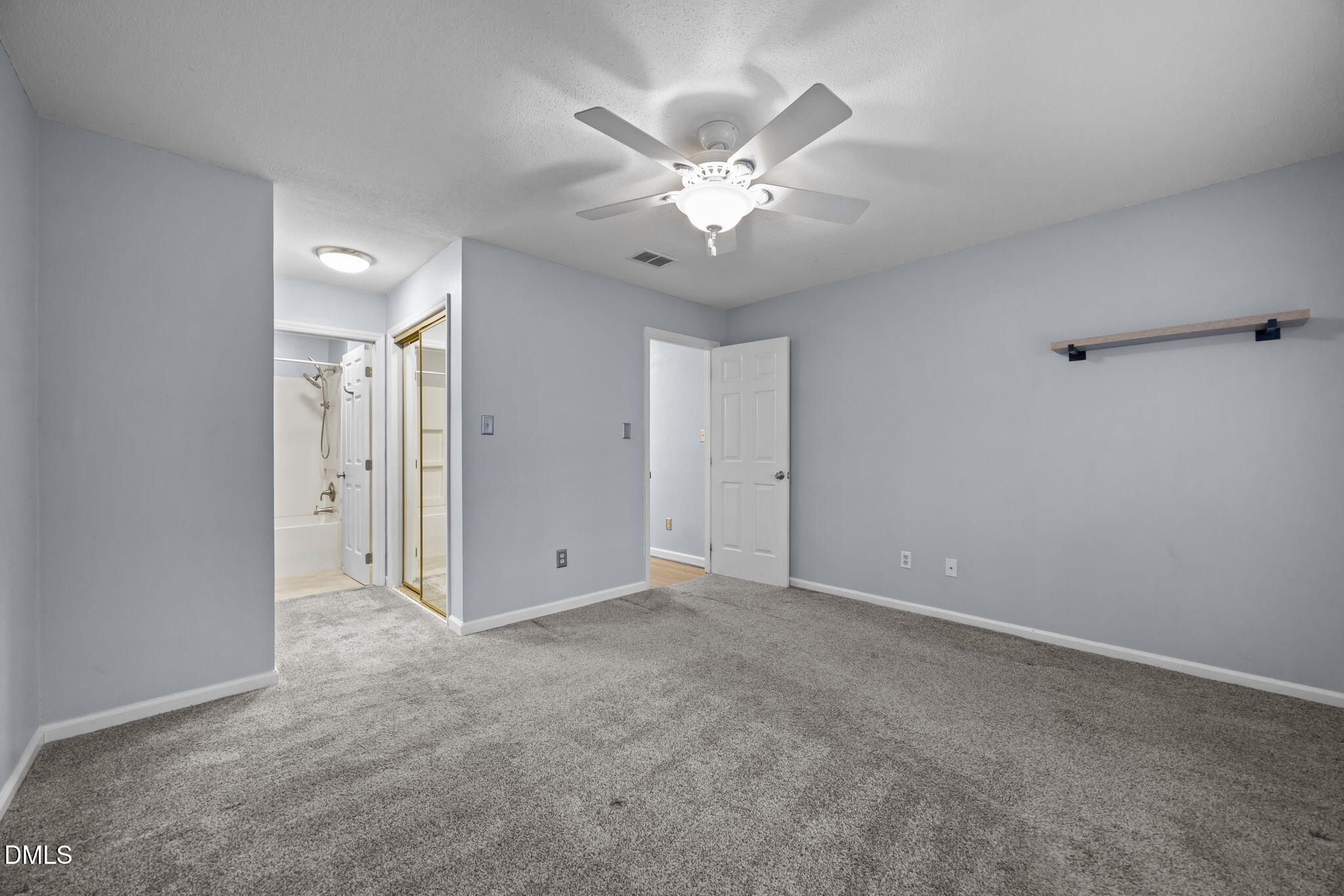 111 Killam Court Unit: Lb