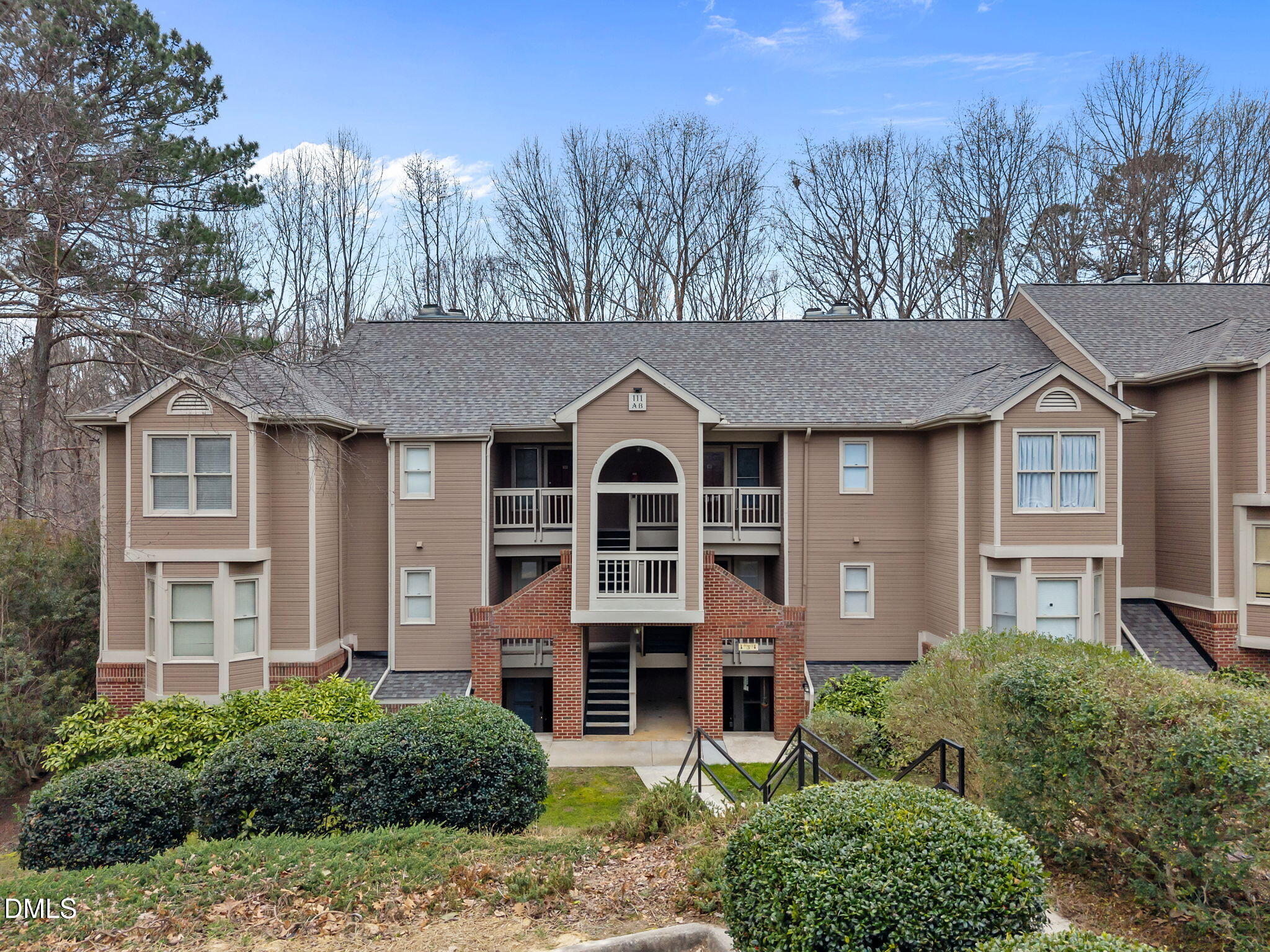 111 Killam Court Unit: Lb