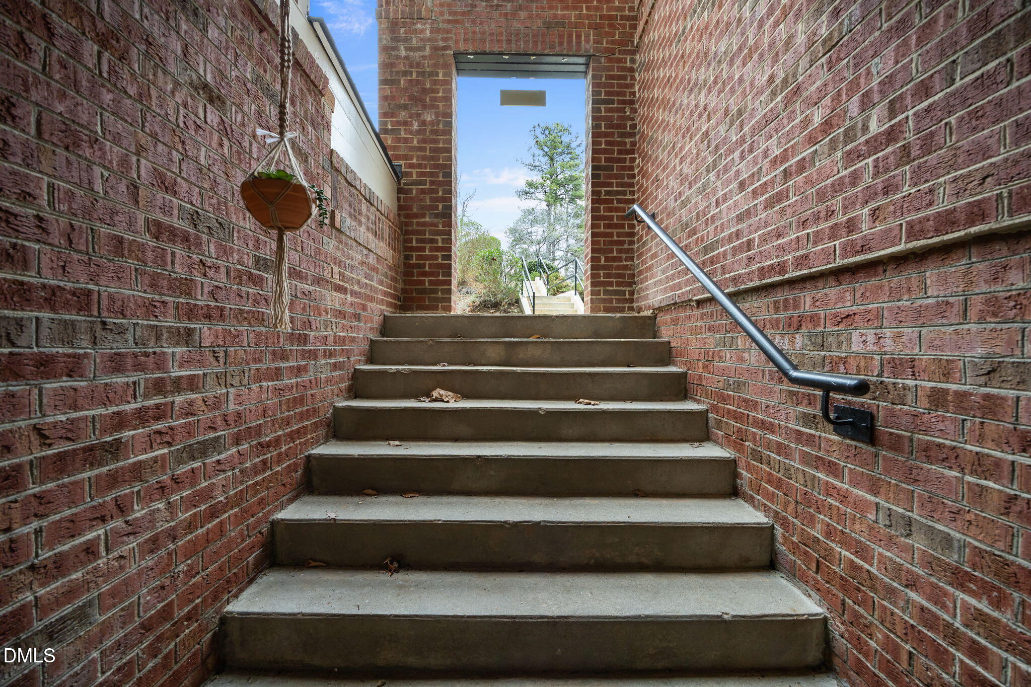 111 Killam Court Unit: Lb