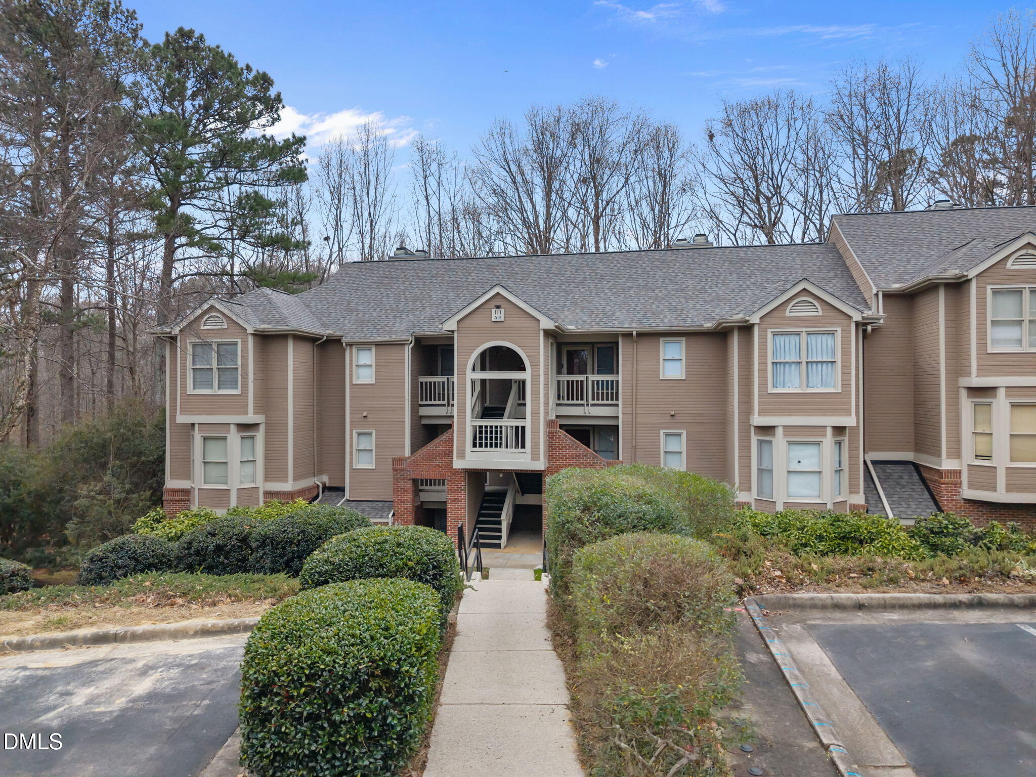 111 Killam Court Unit: Lb