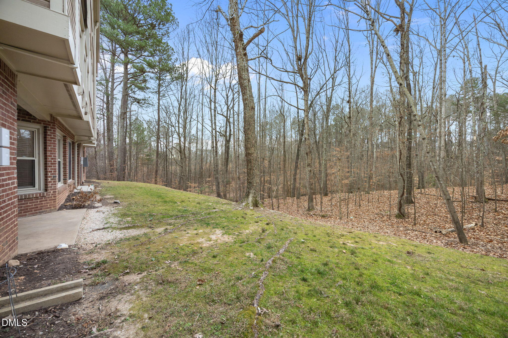 111 Killam Court Unit: Lb