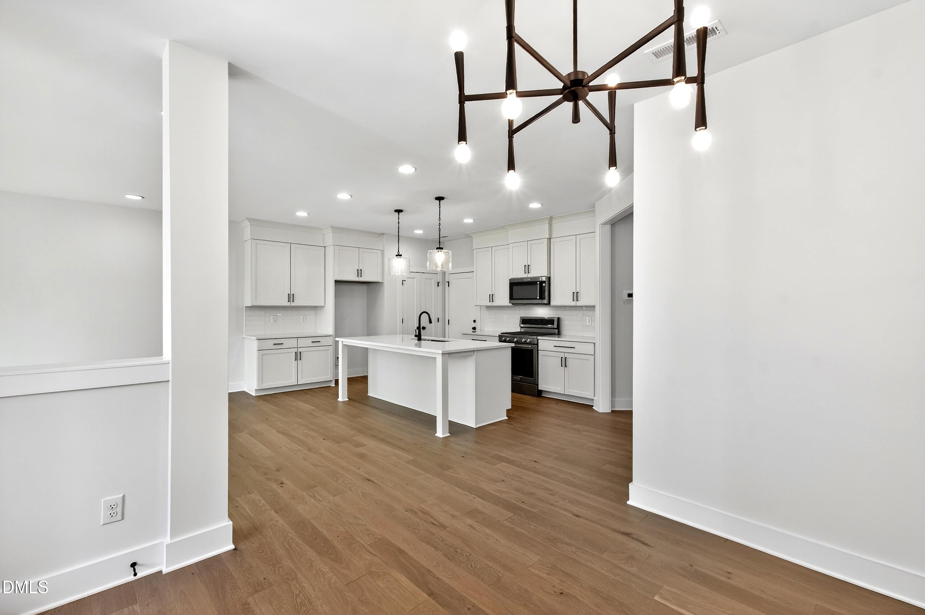 976 Double Helix Road