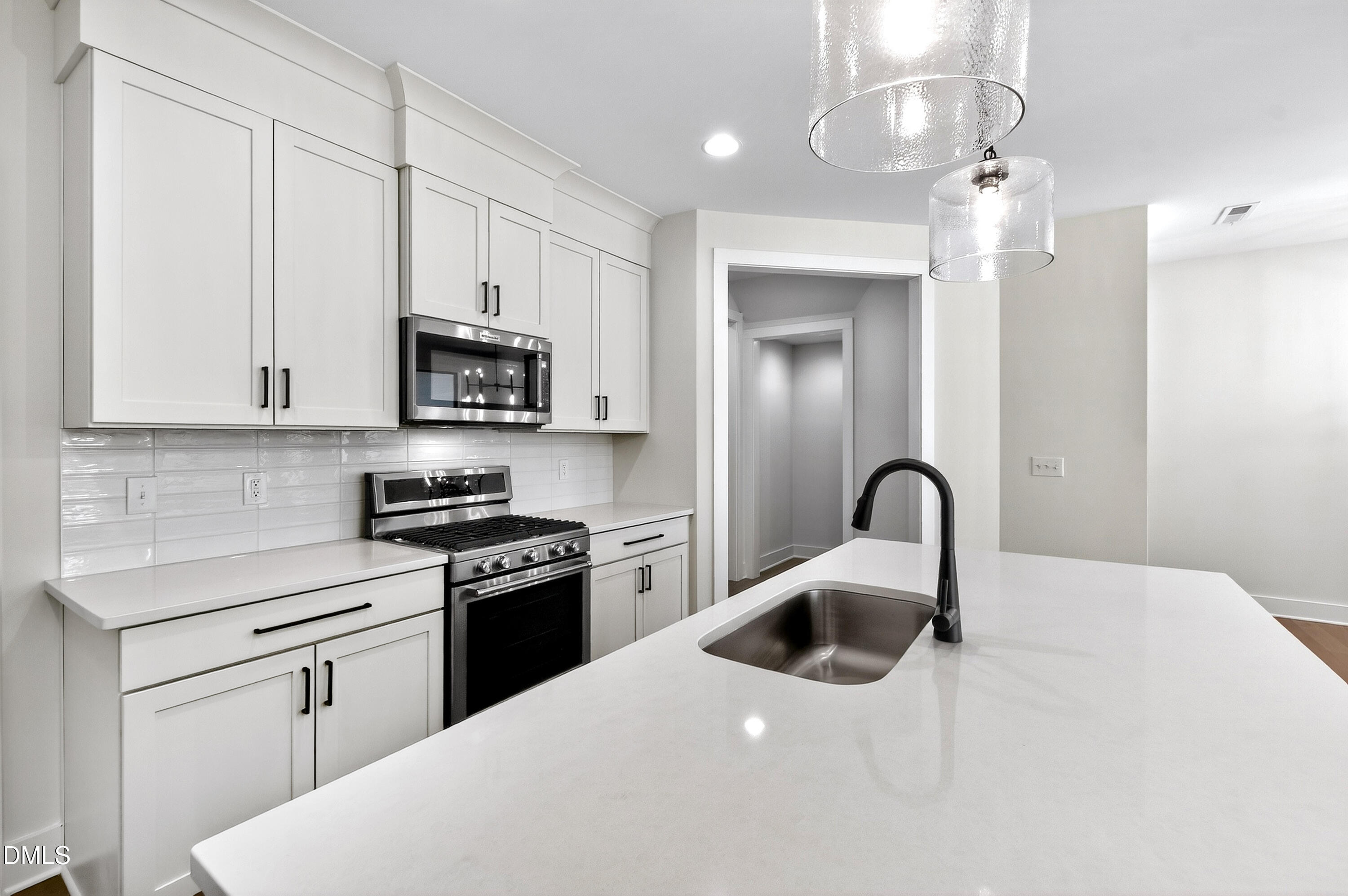 976 Double Helix Road