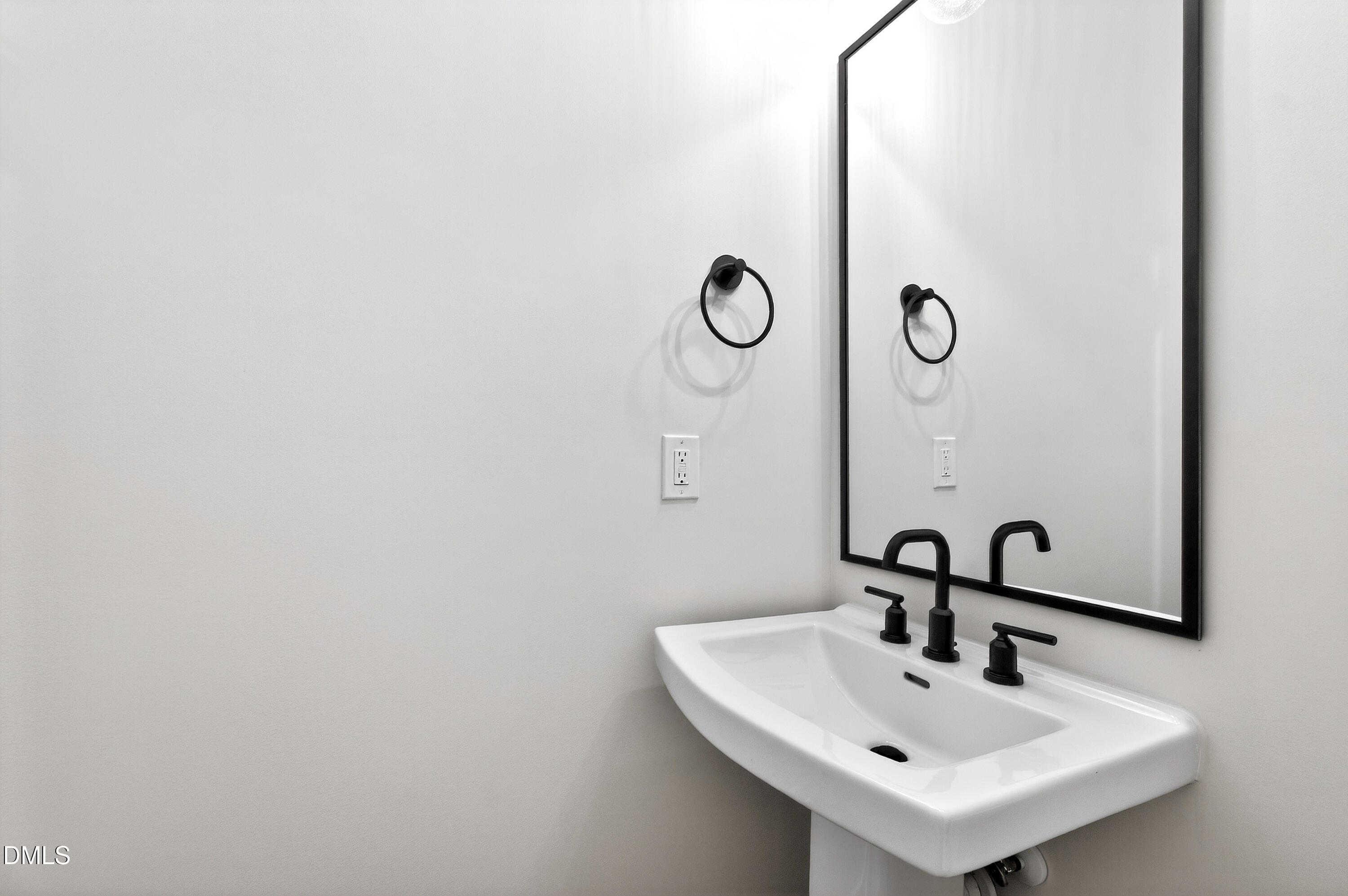 978 Double Helix Road