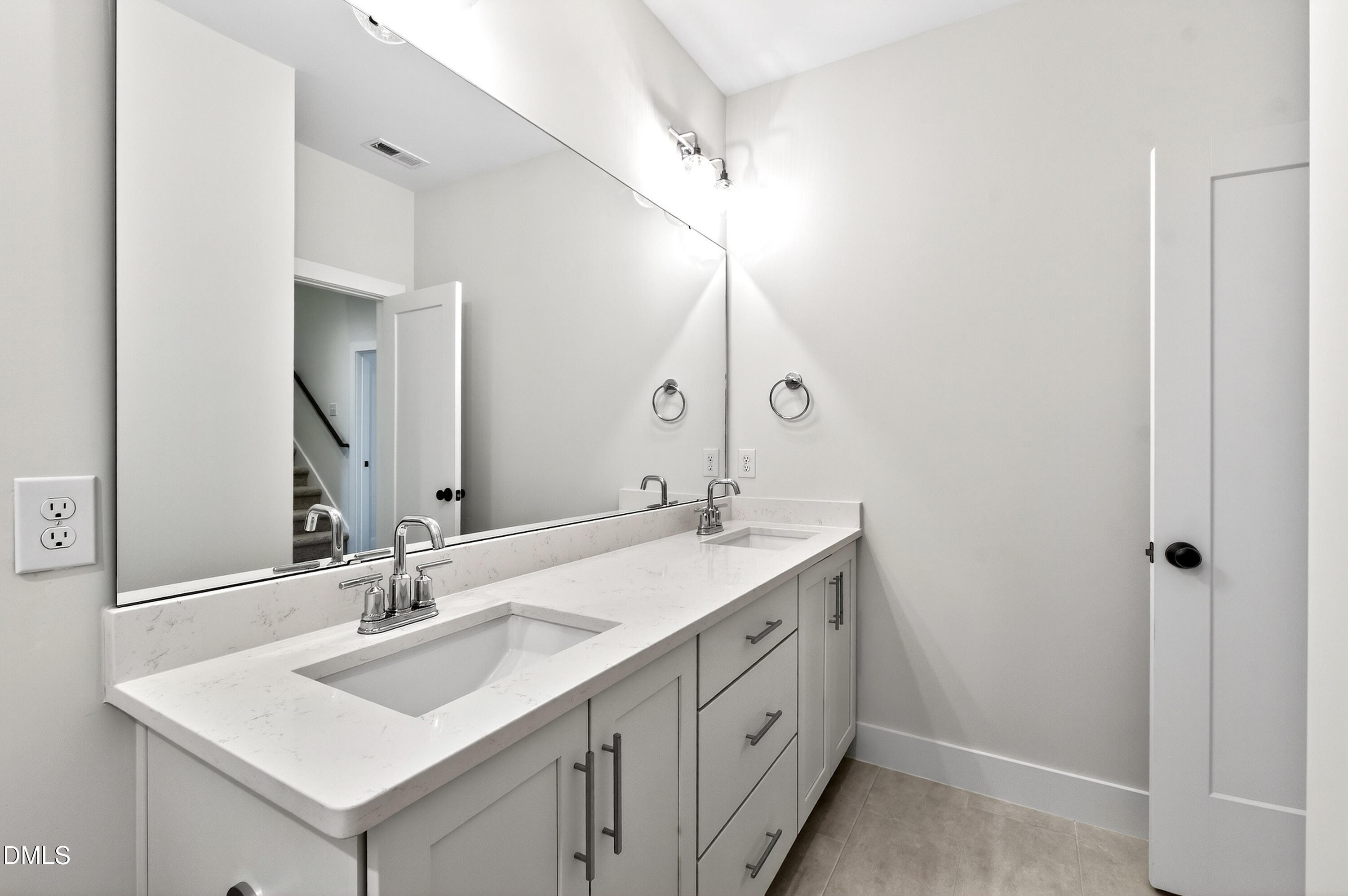 978 Double Helix Road