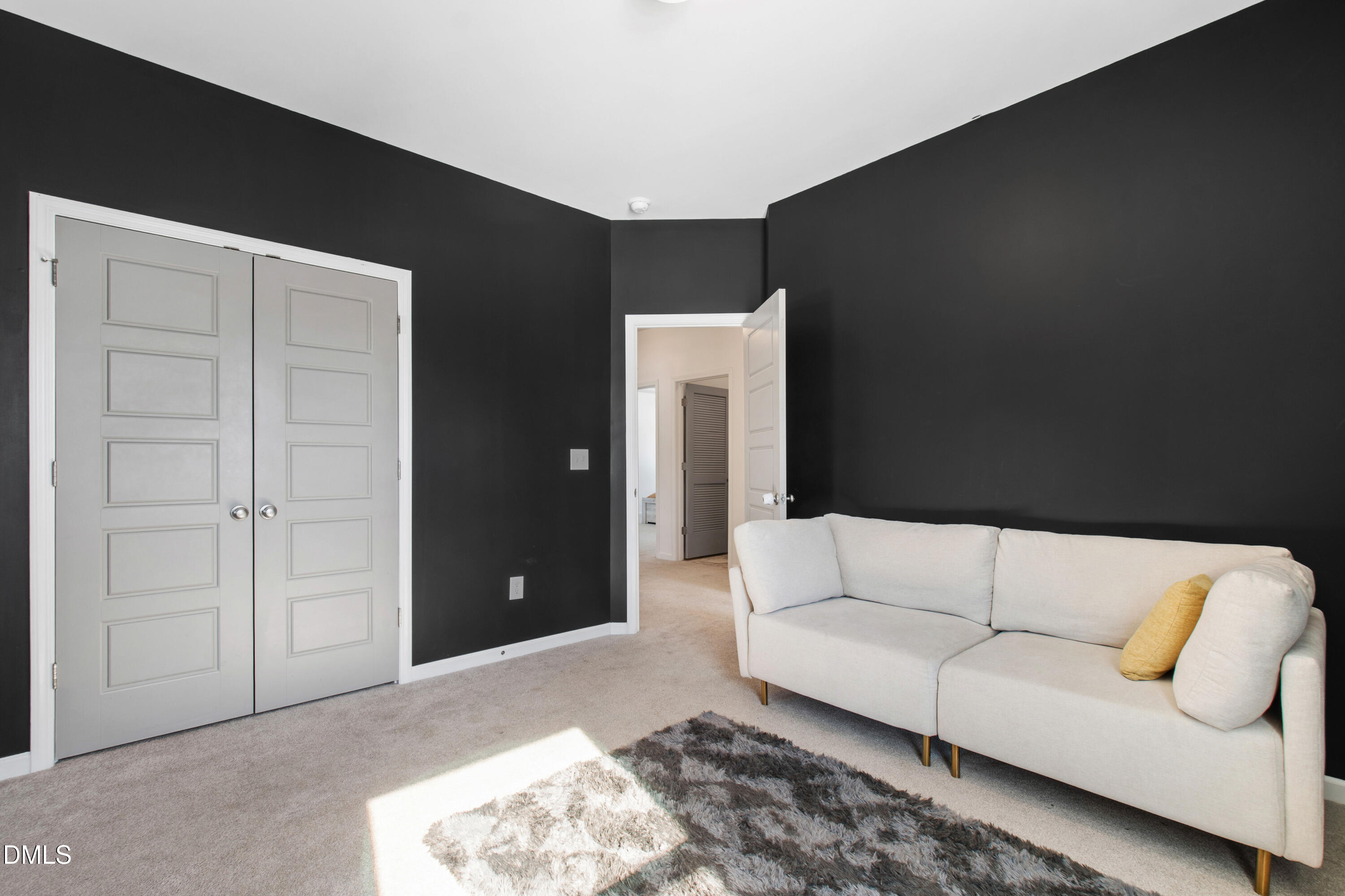 316 Nickleby Way