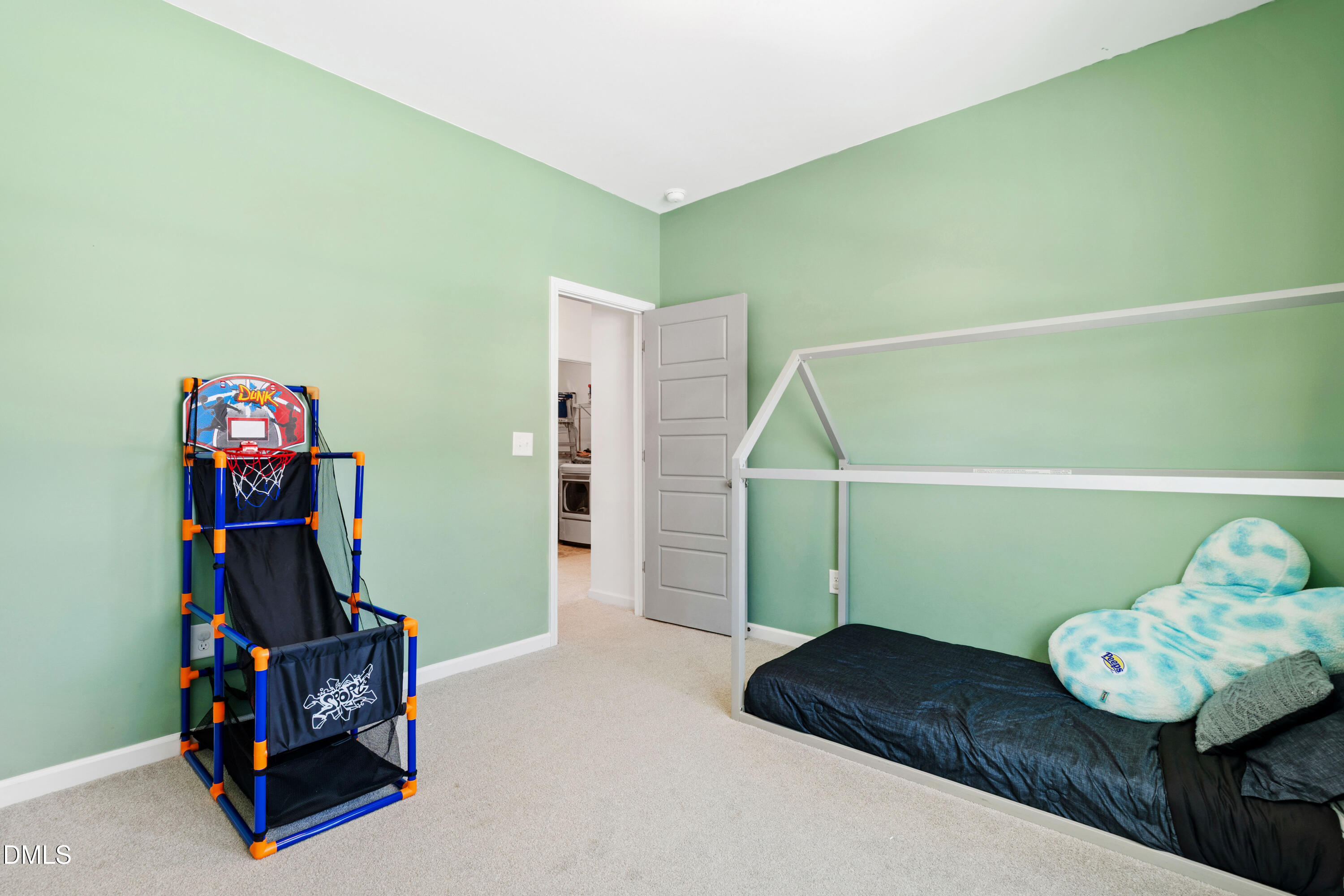 316 Nickleby Way