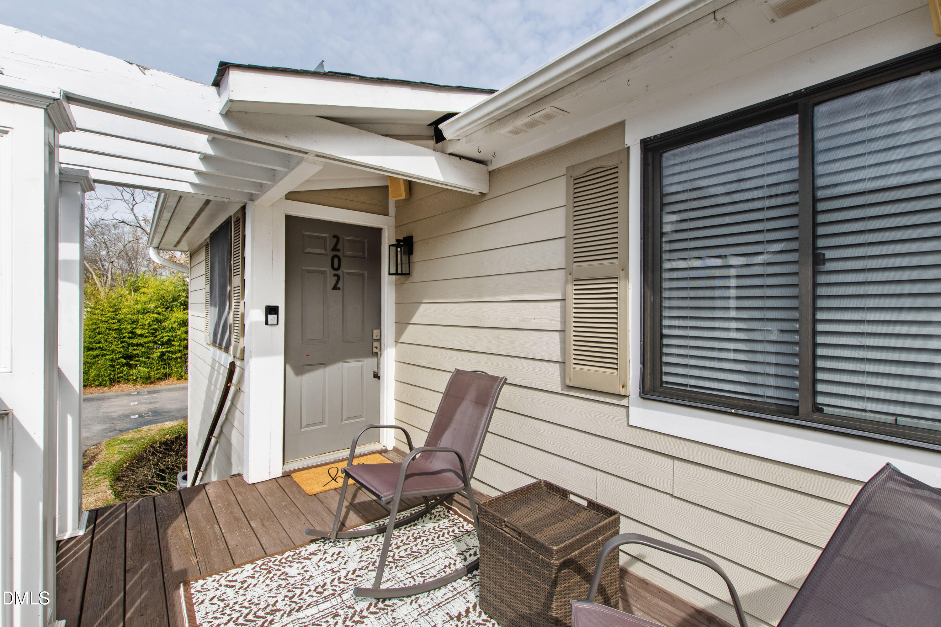 2204 Stafford Avenue # 202