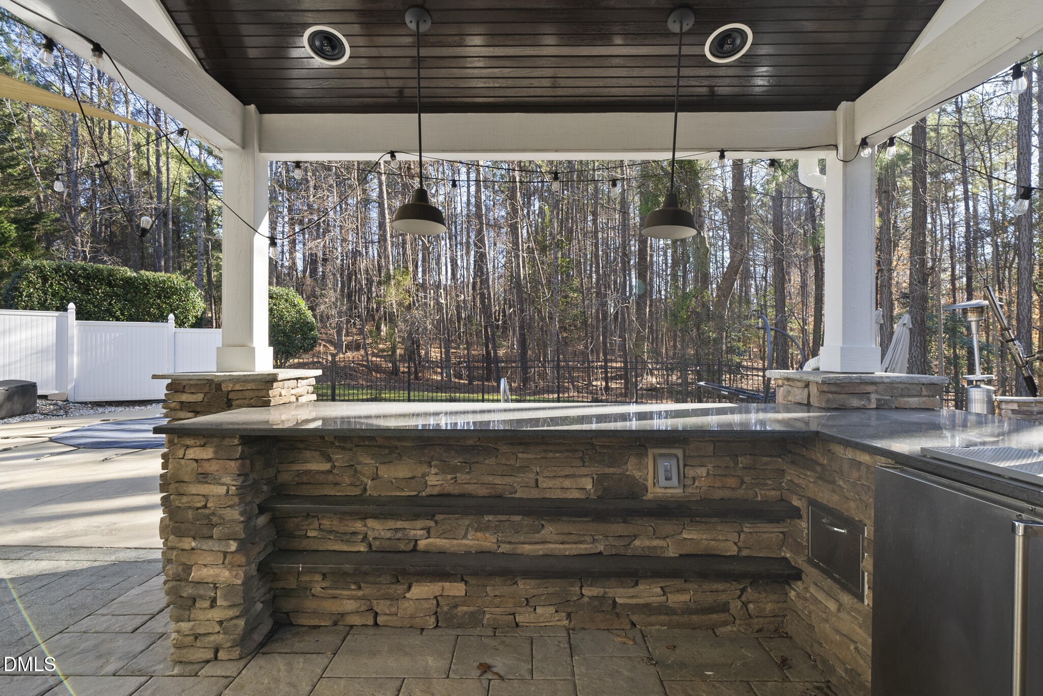 1016 Northlake Court