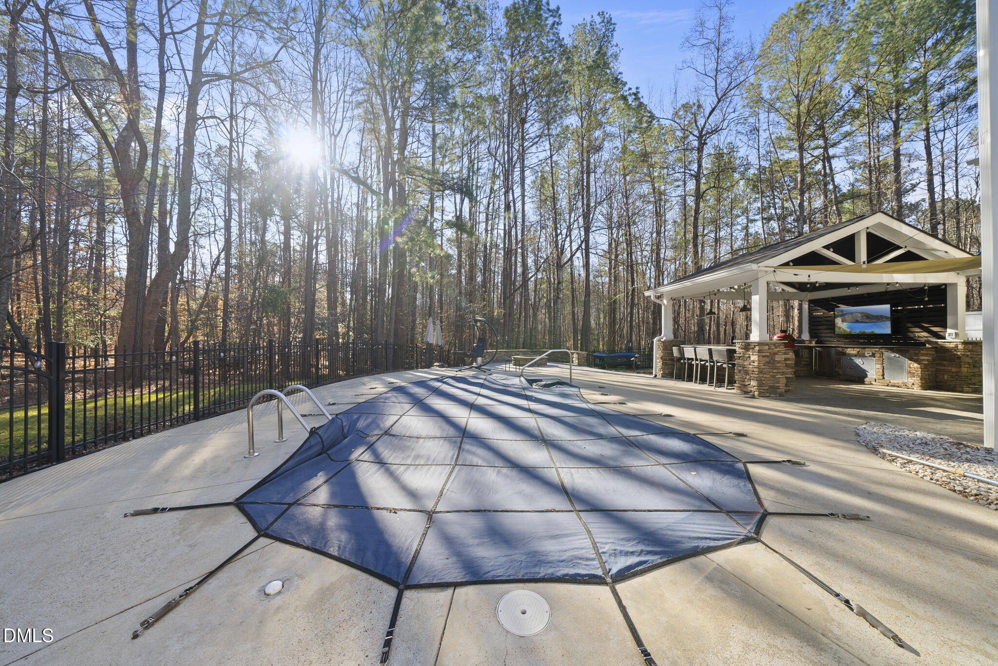 1016 Northlake Court