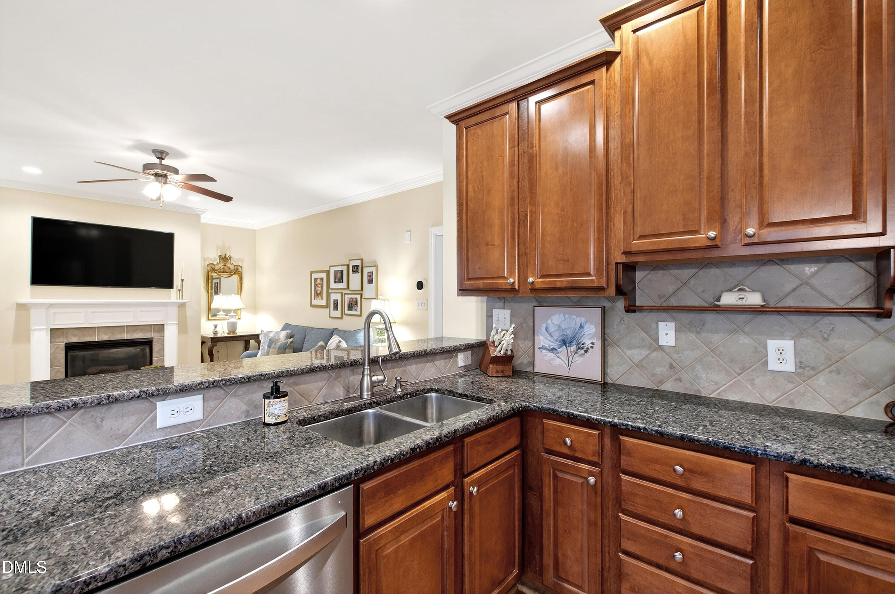 1532 Marshall Farm Street