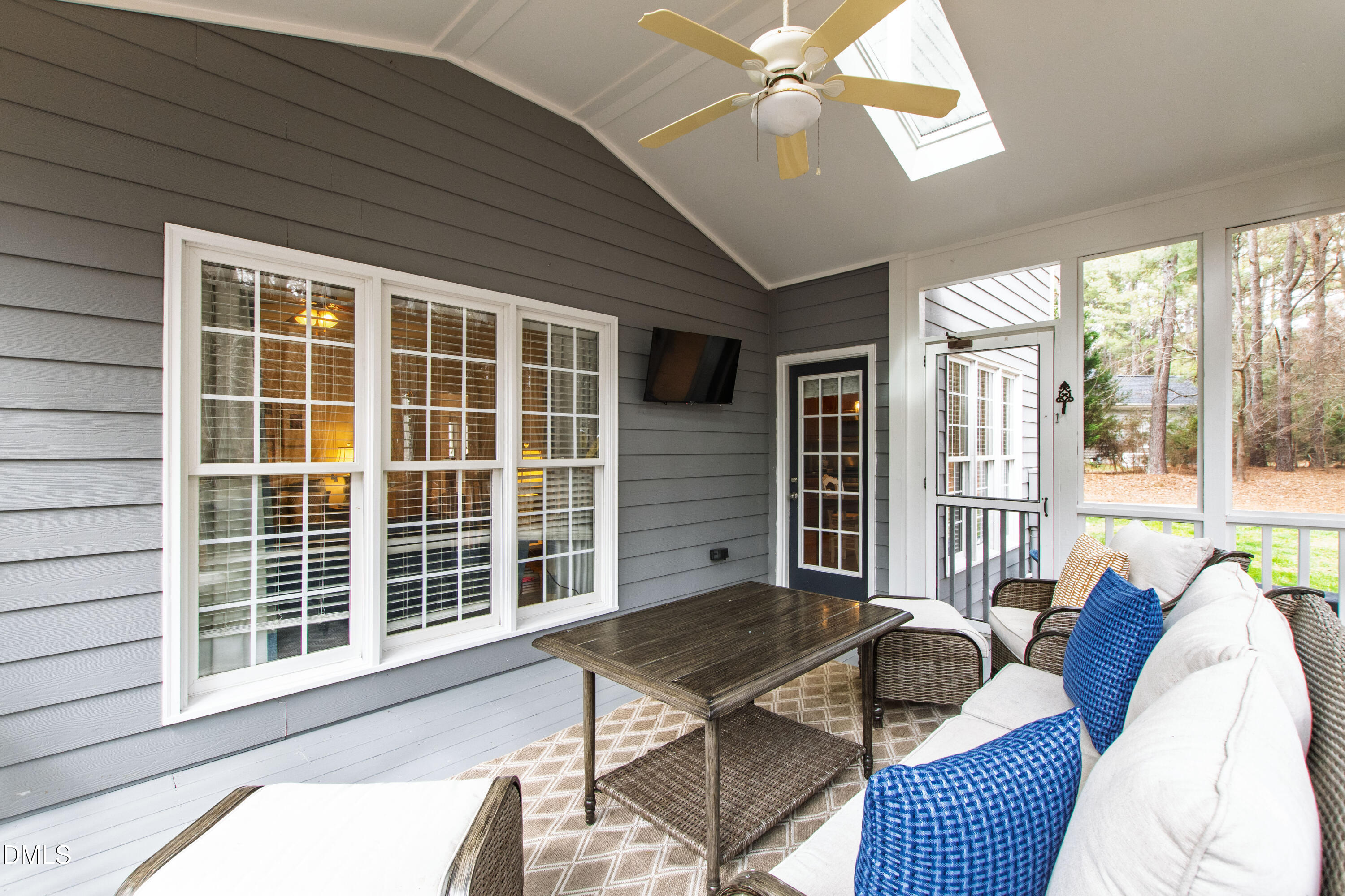 1532 Marshall Farm Street