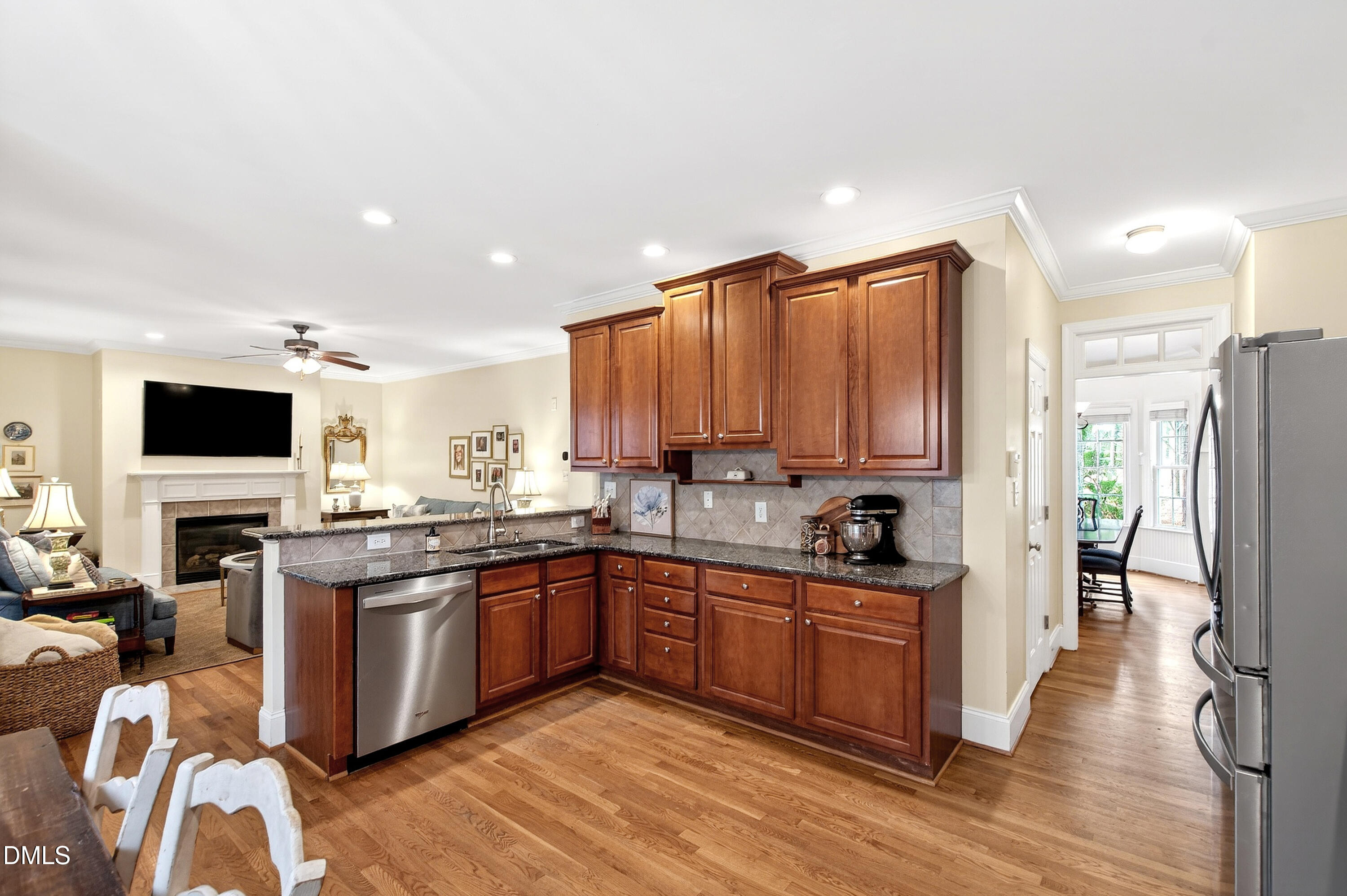 1532 Marshall Farm Street