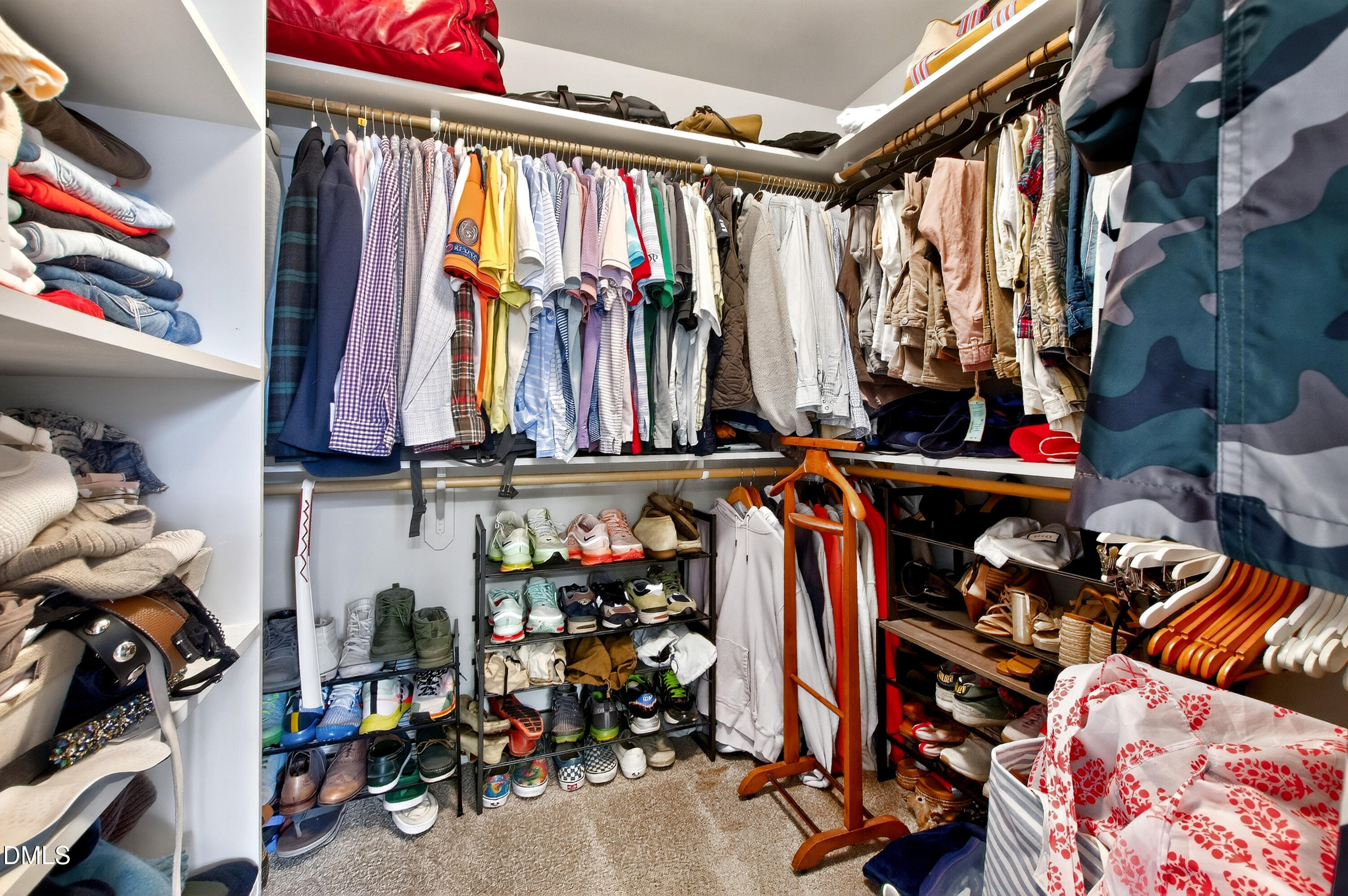 1532 Marshall Farm Street