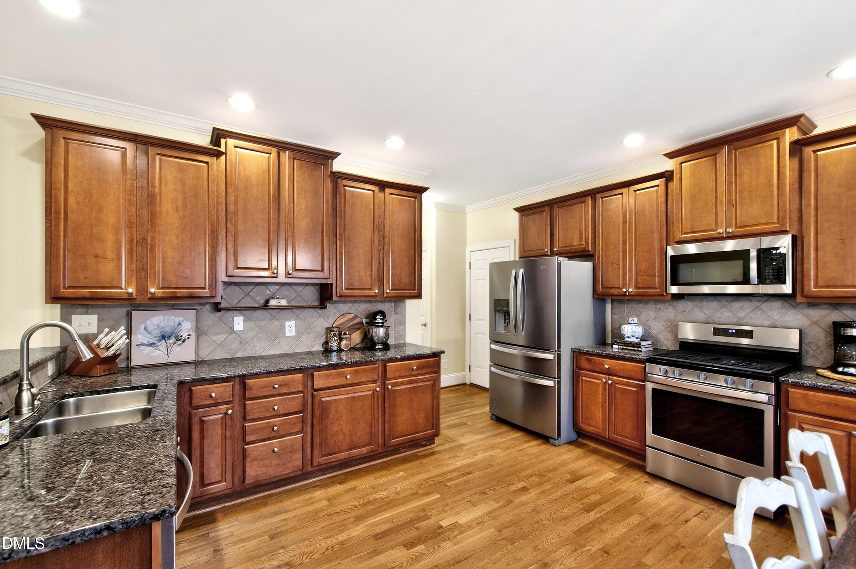 1532 Marshall Farm Street