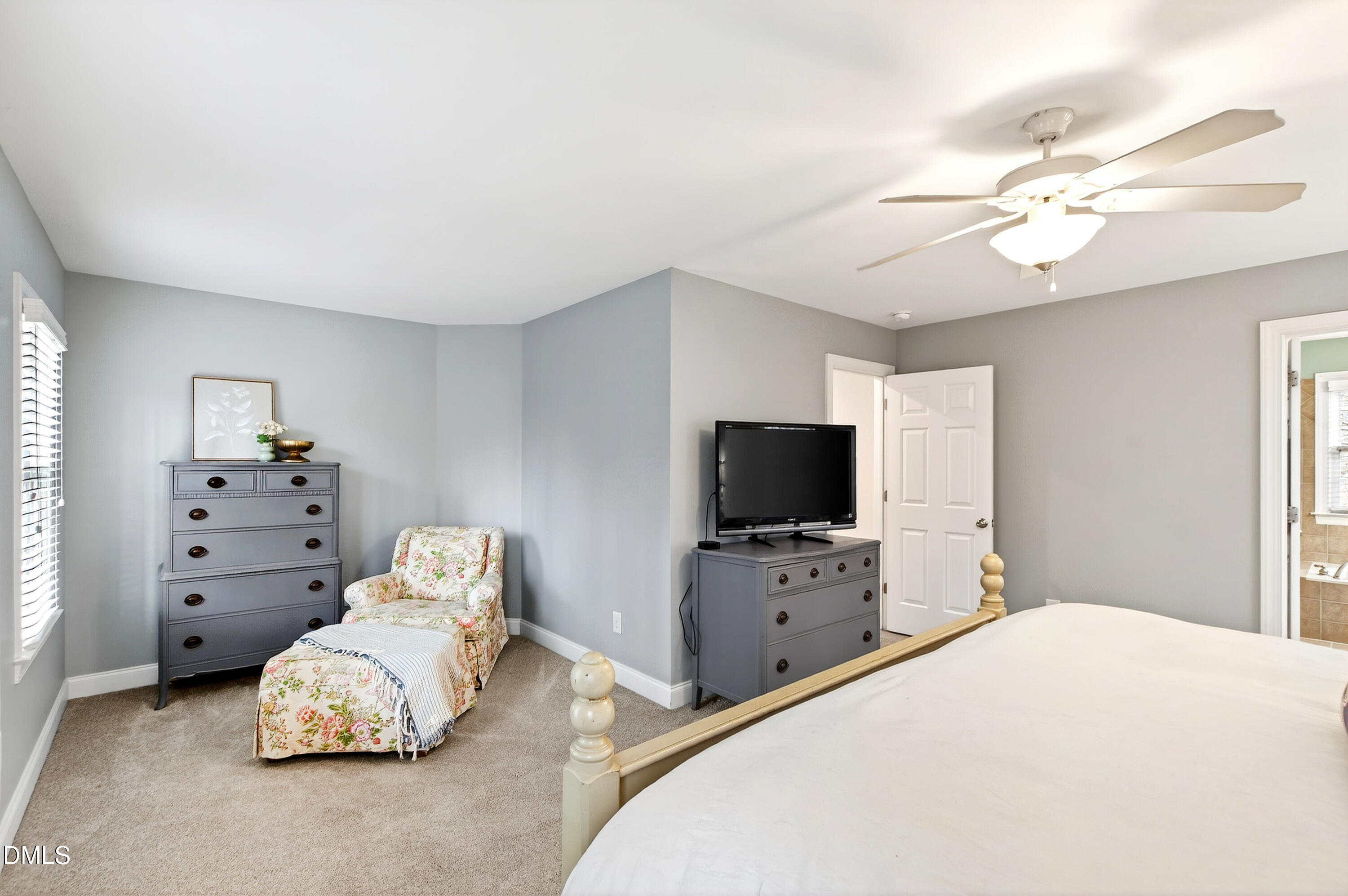 1532 Marshall Farm Street