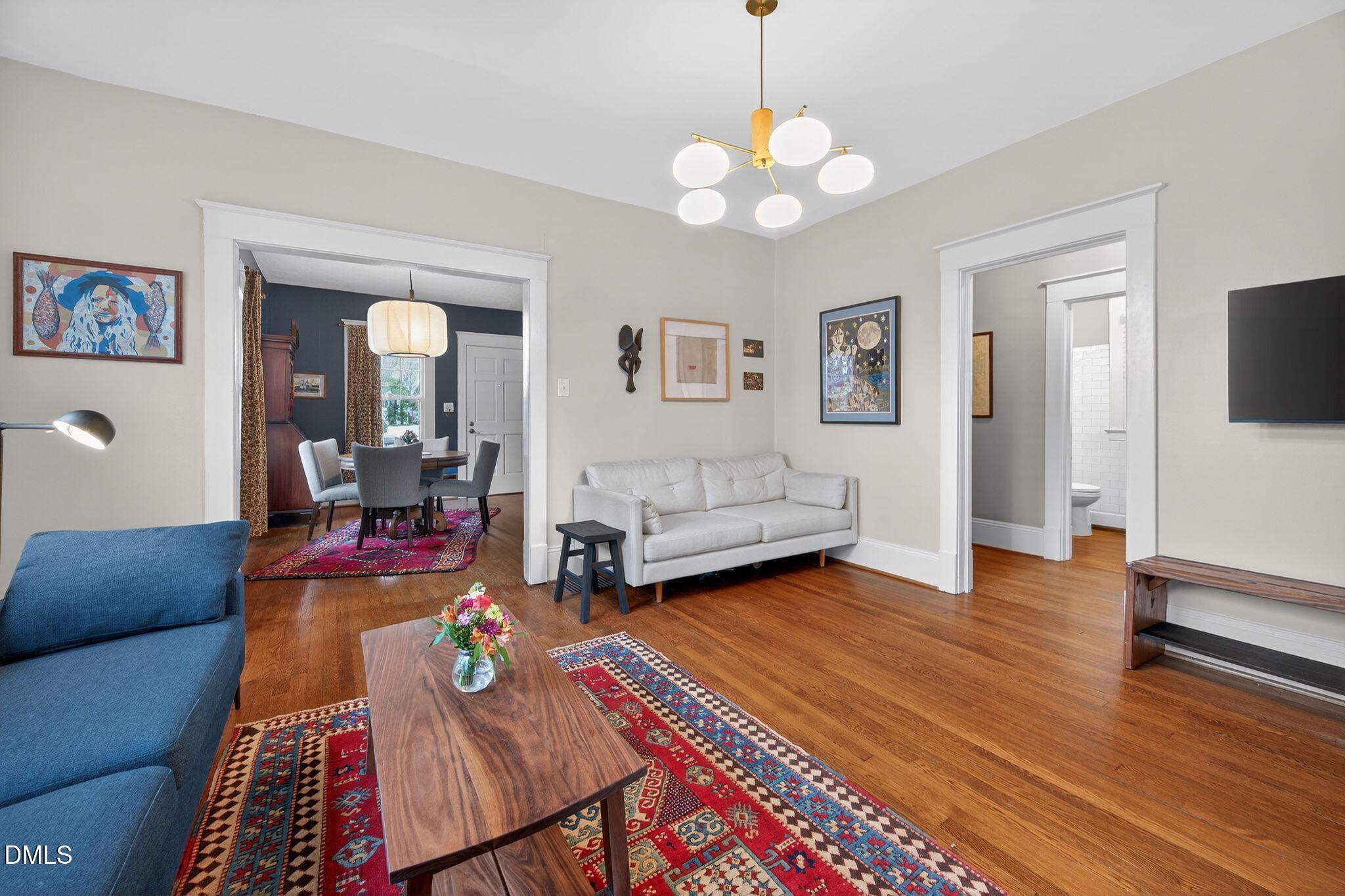 1913 Reaves Drive