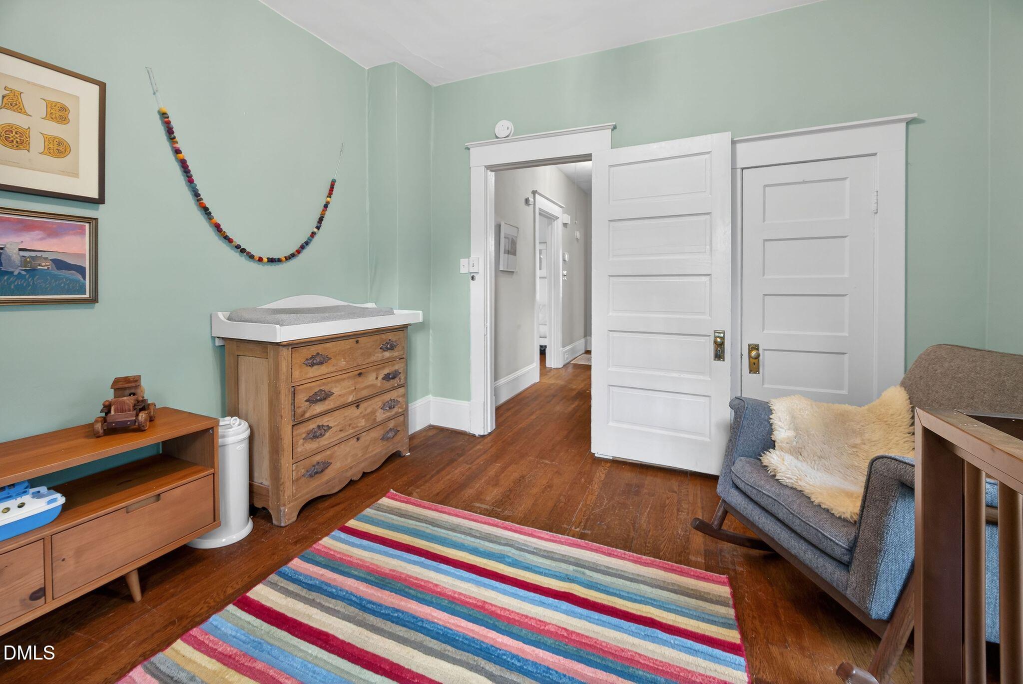 1913 Reaves Drive
