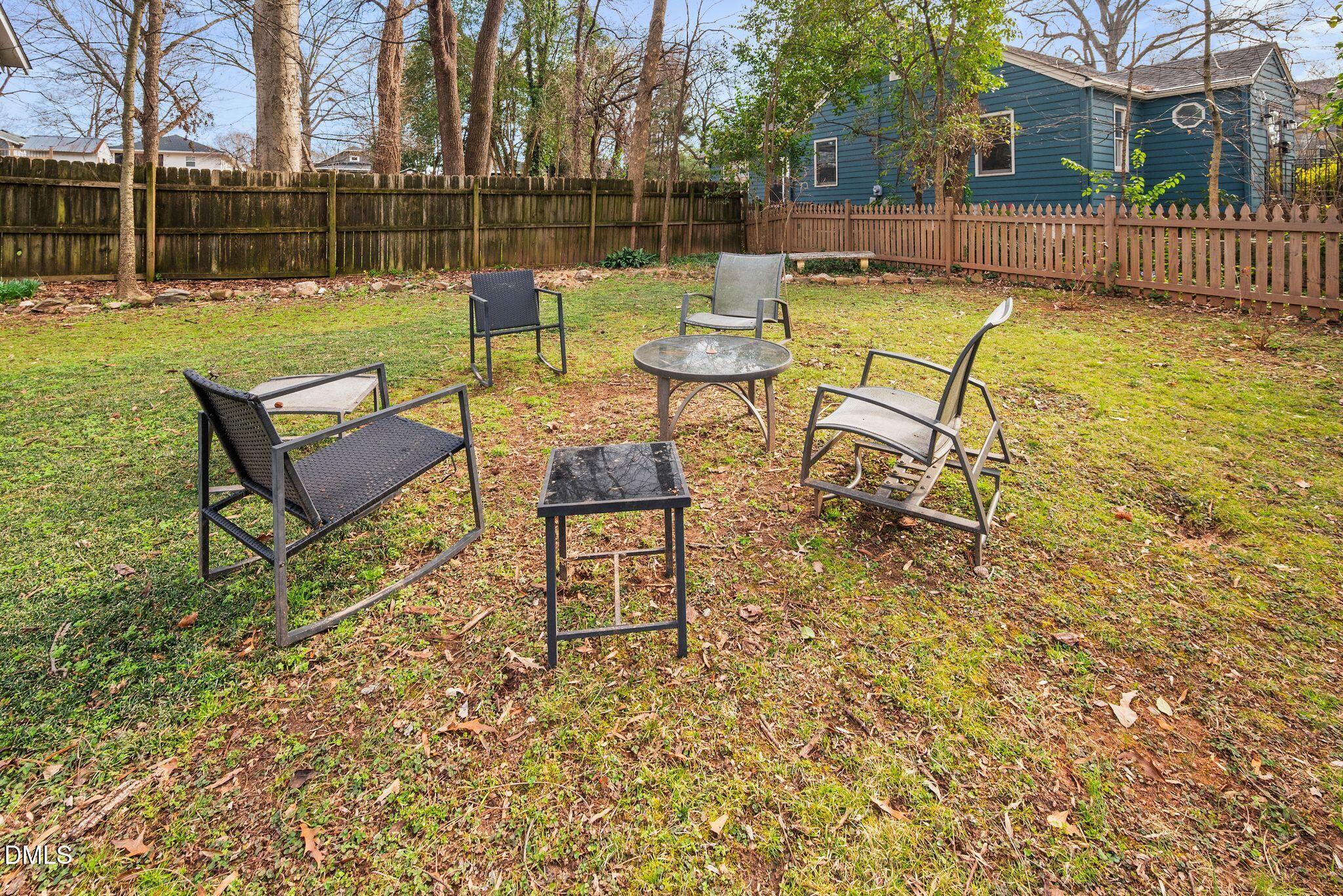 1913 Reaves Drive