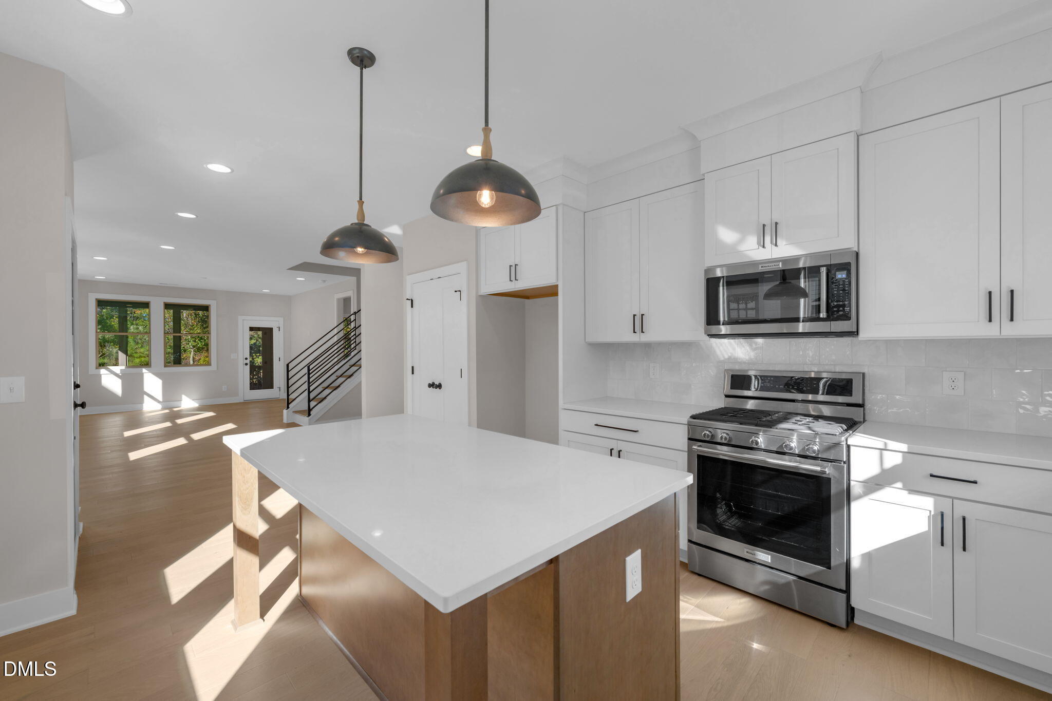 996 Double Helix Road