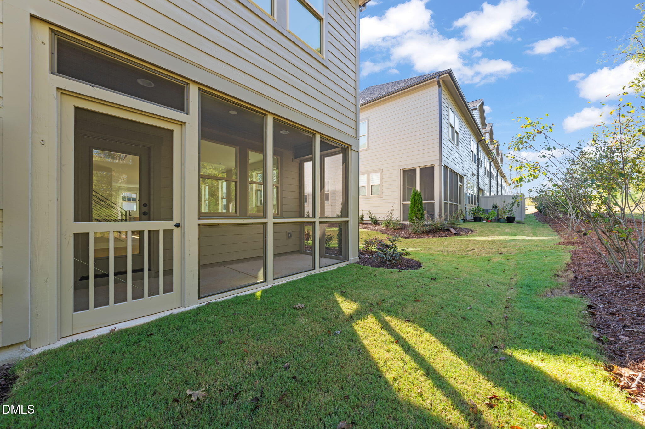 996 Double Helix Road