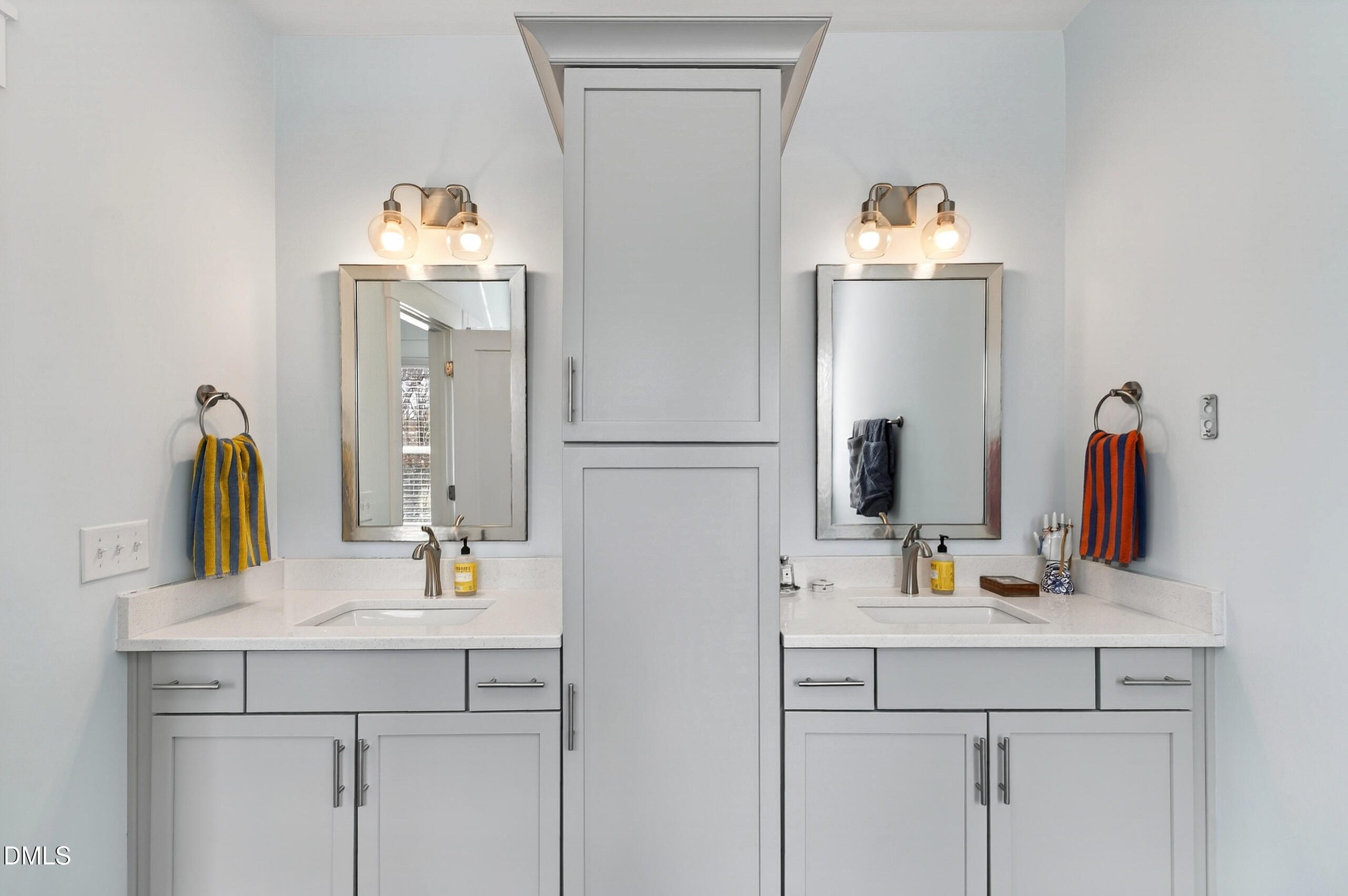 807 N Elizabeth Street