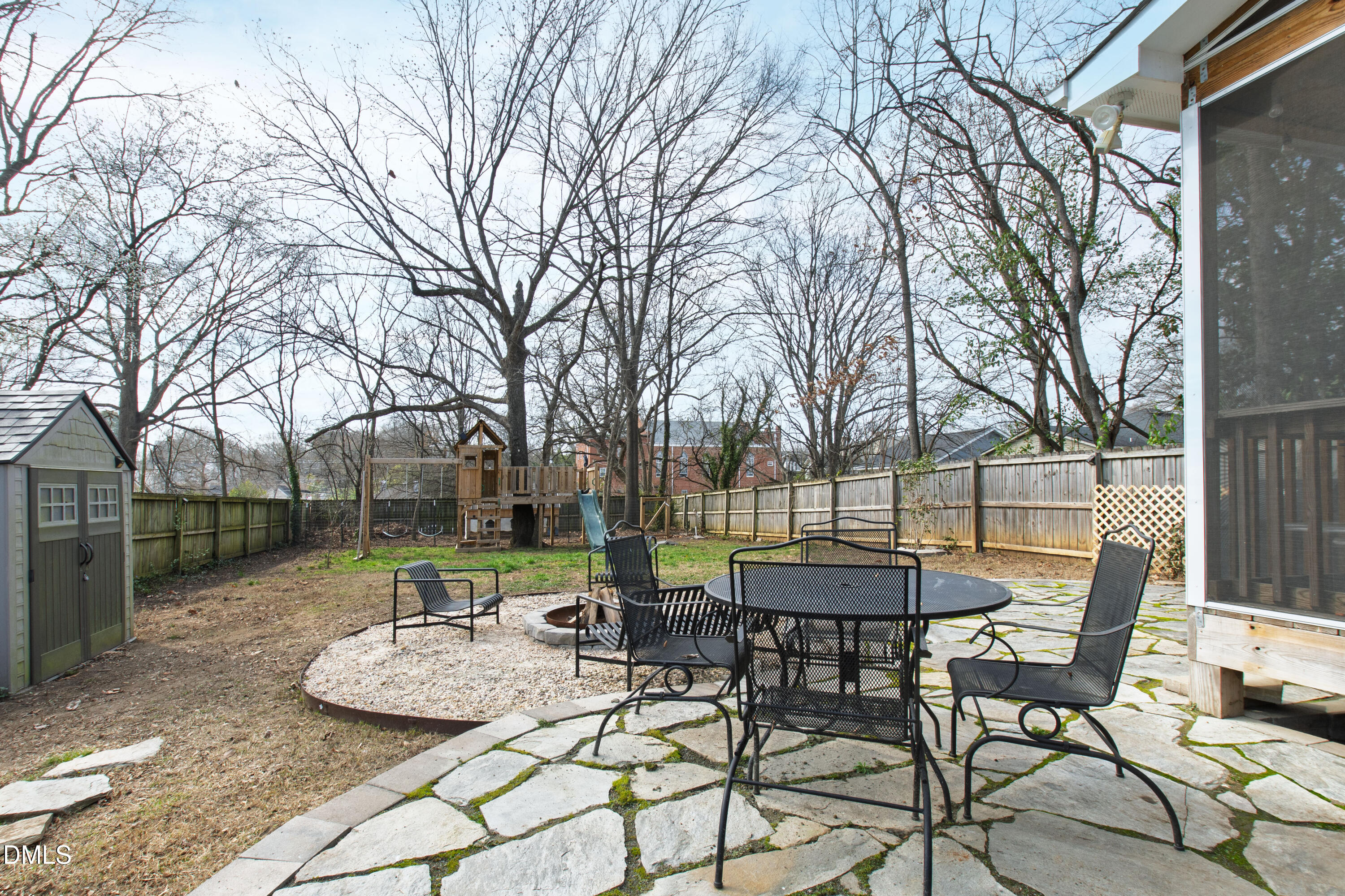 807 N Elizabeth Street