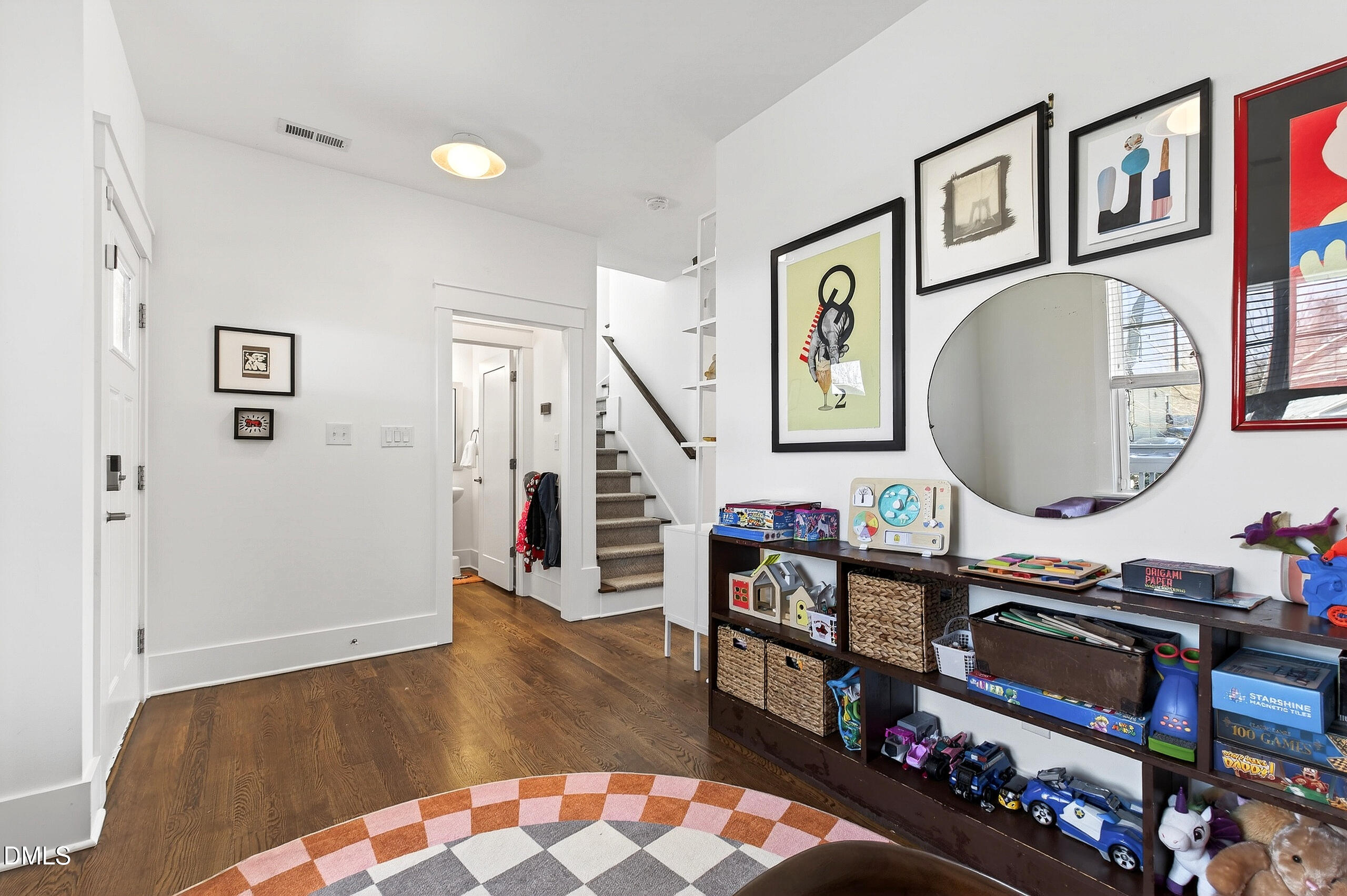 807 N Elizabeth Street