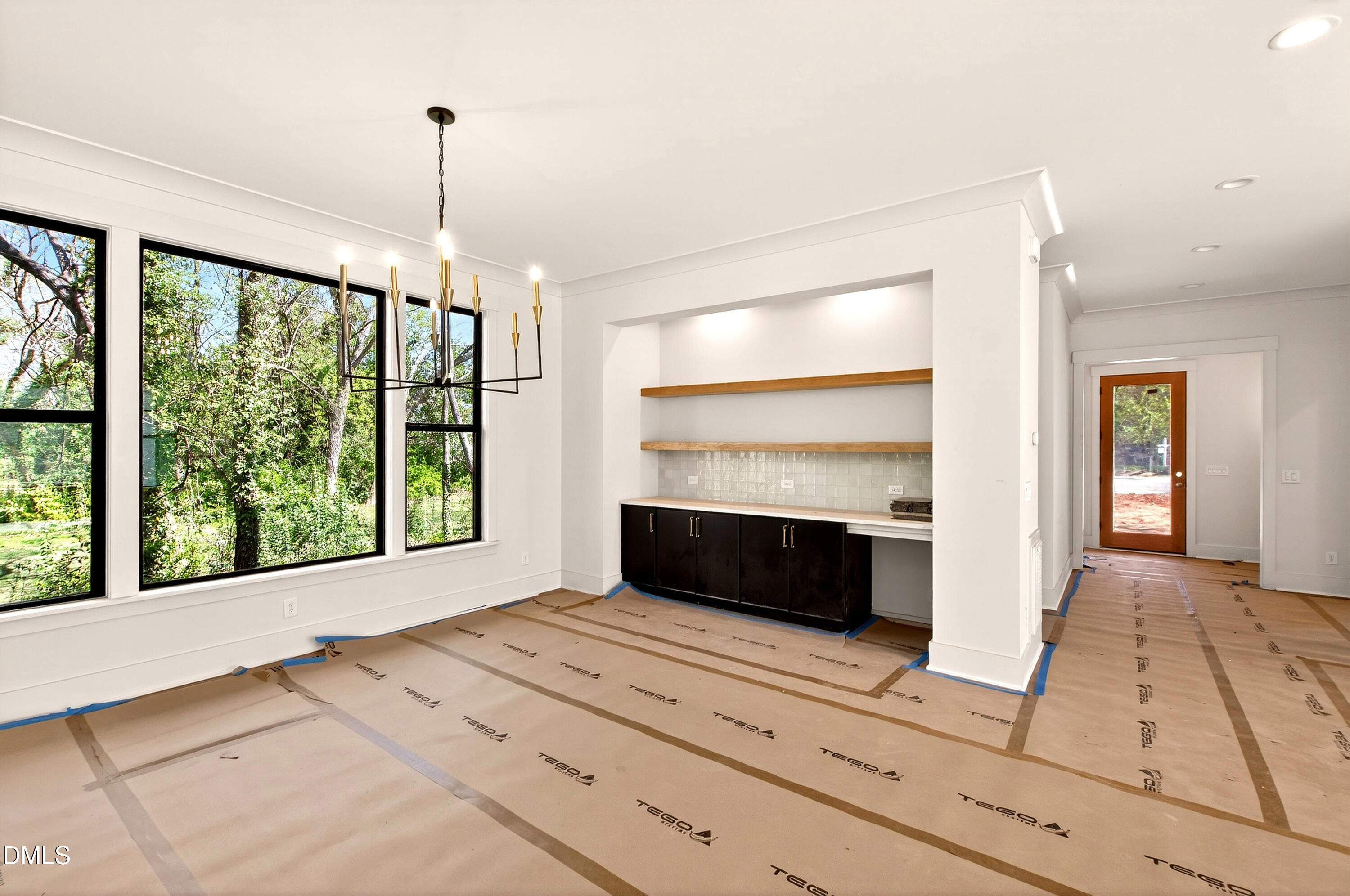 909 Oberlin Road