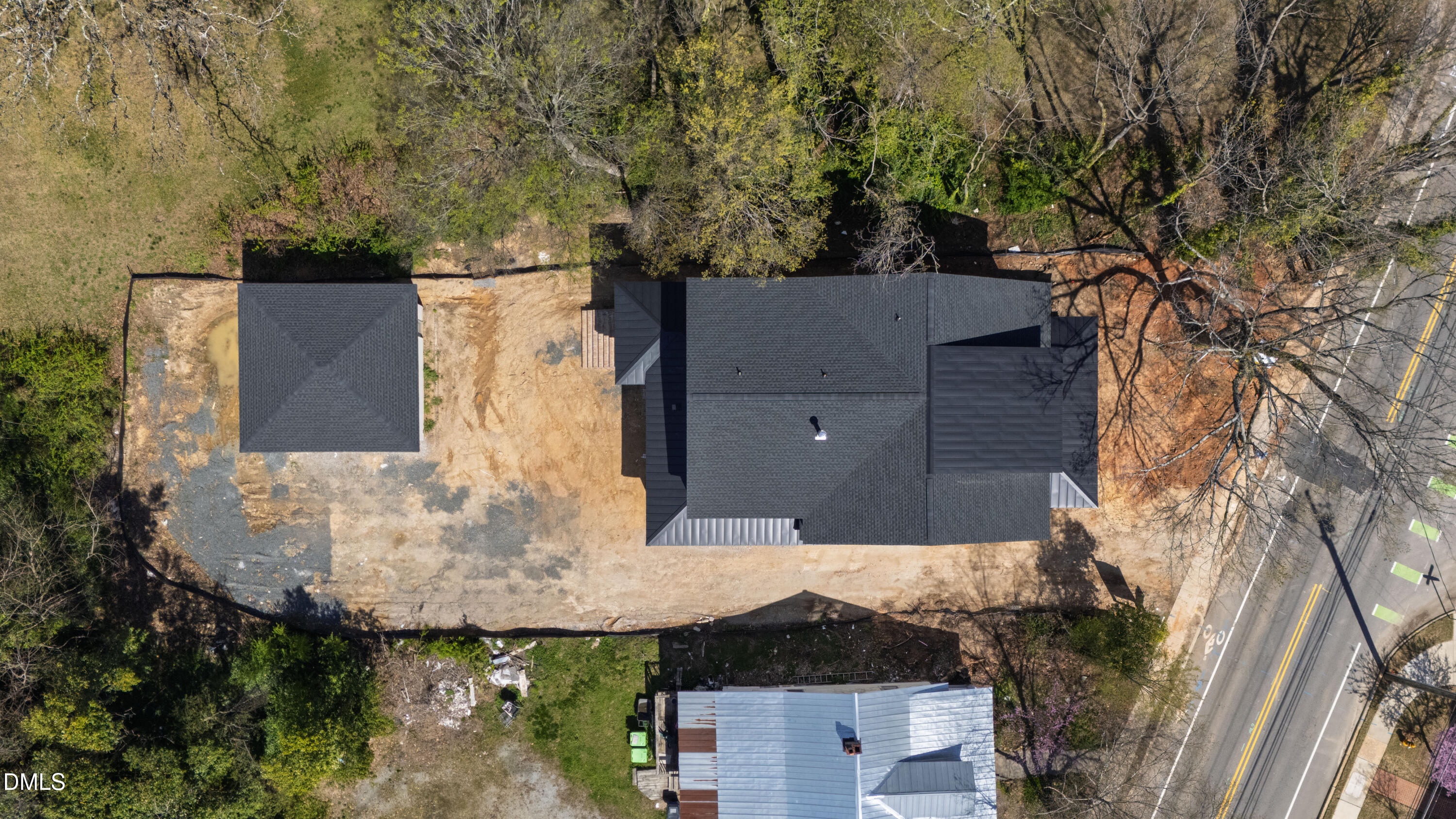 909 Oberlin Road