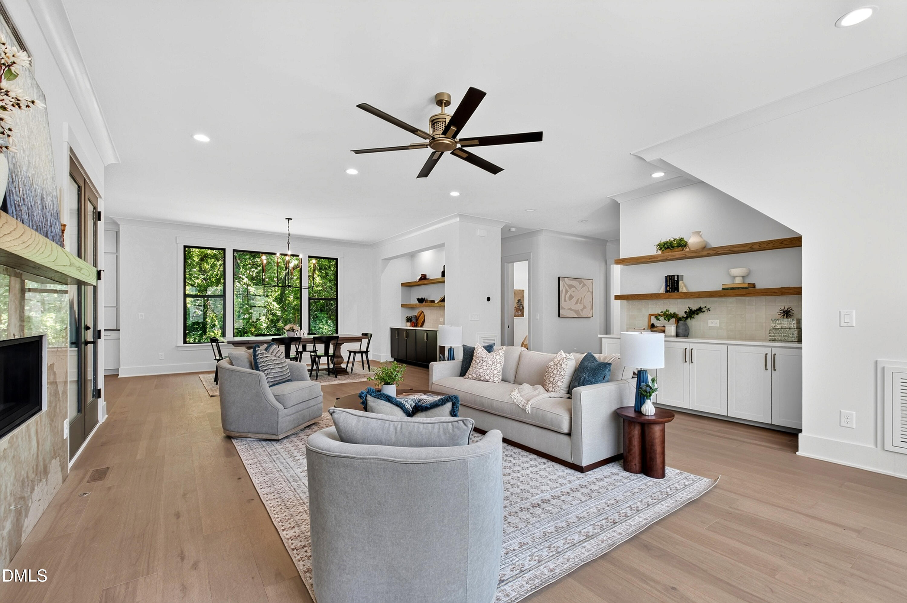 909 Oberlin Road