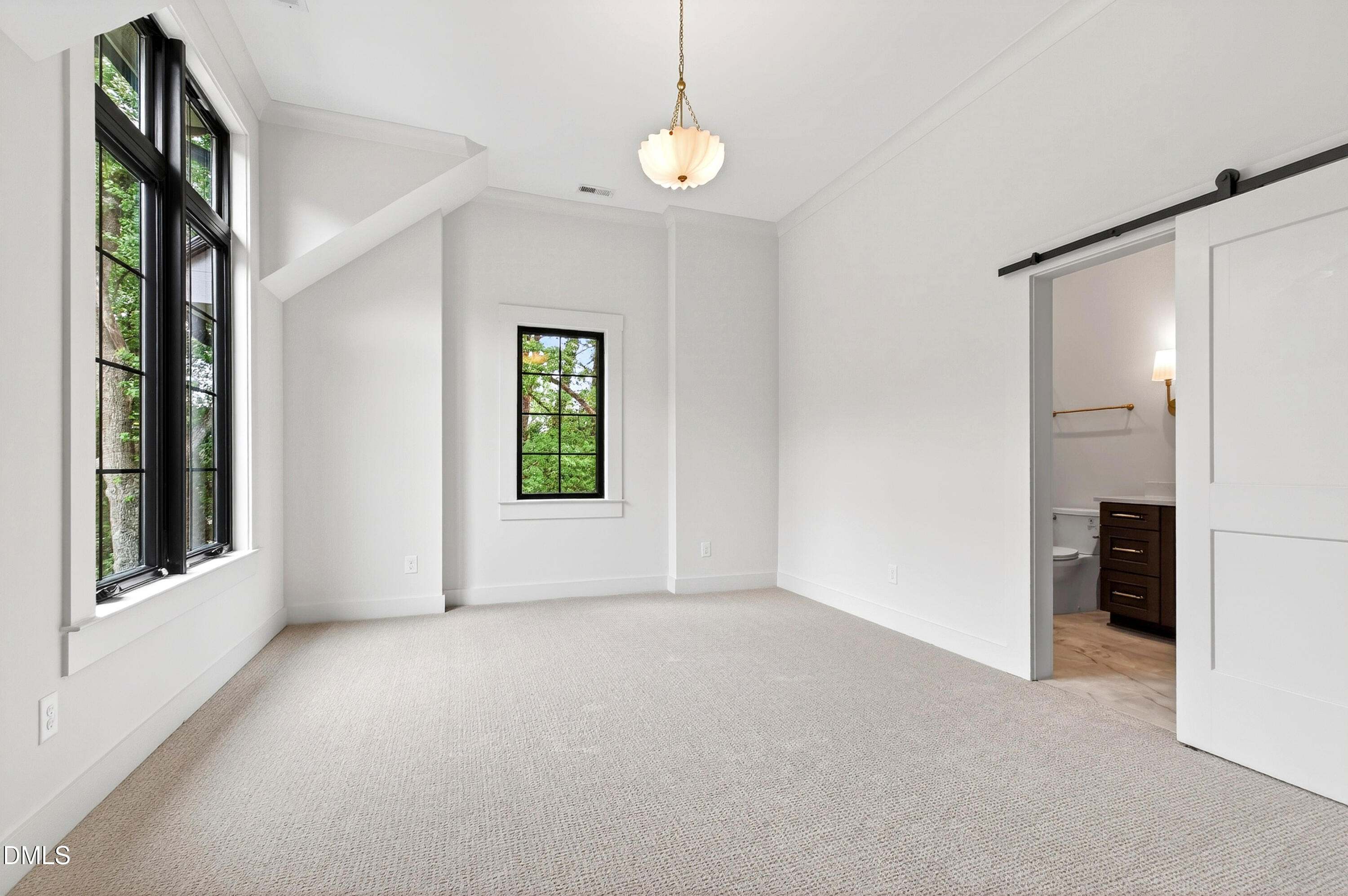 105 Edenburgh Road
