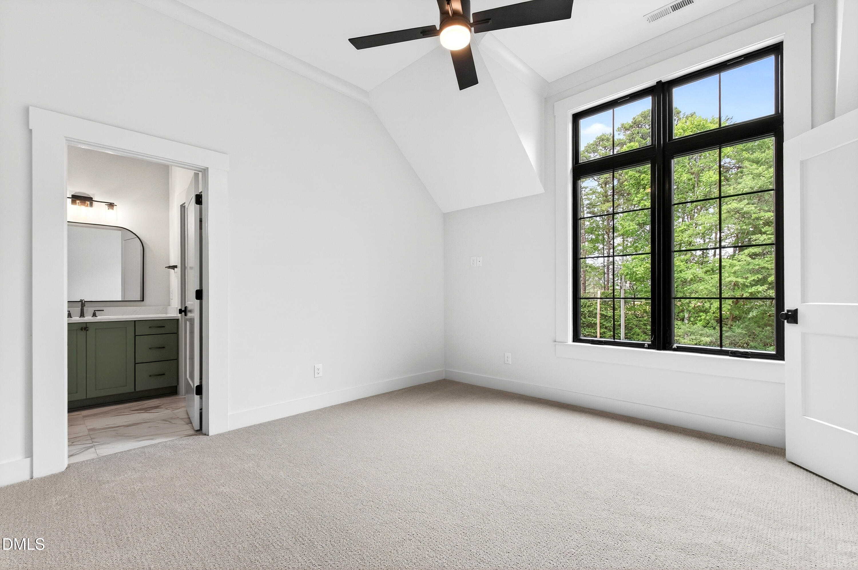 105 Edenburgh Road