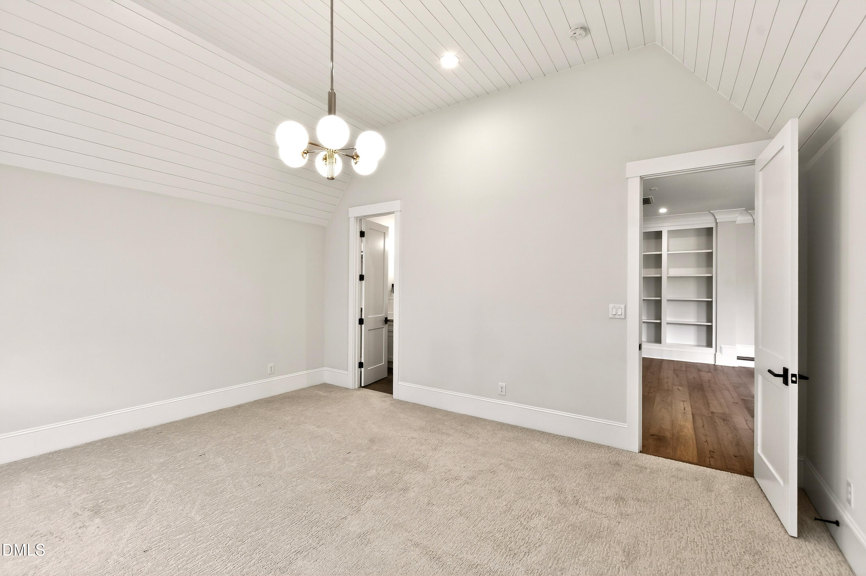 1608 Estate Valley Lane