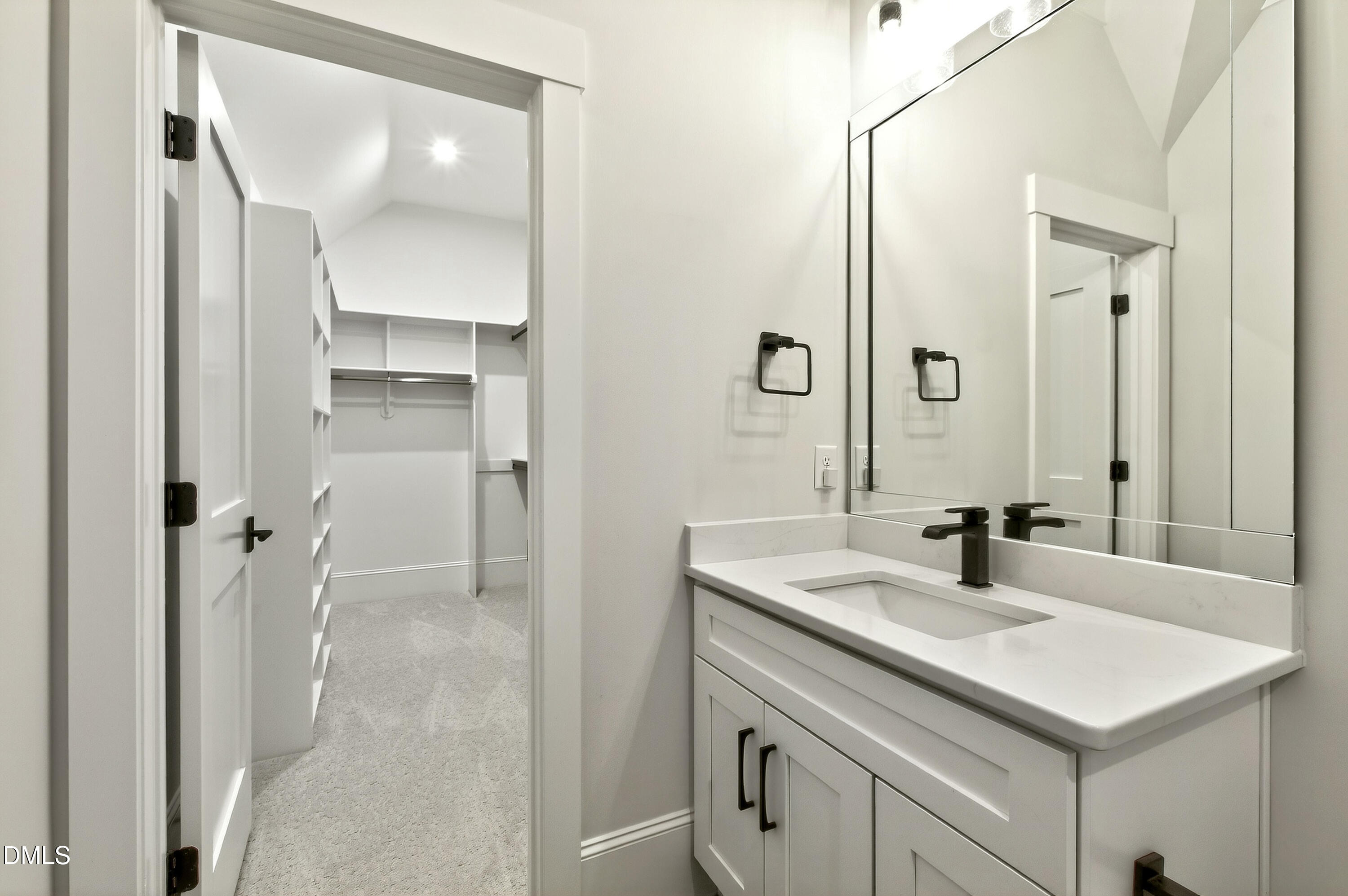 1608 Estate Valley Lane