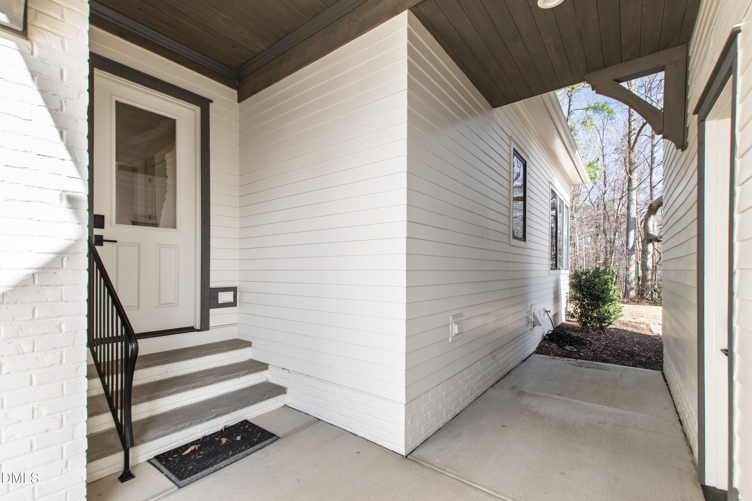 1608 Estate Valley Lane