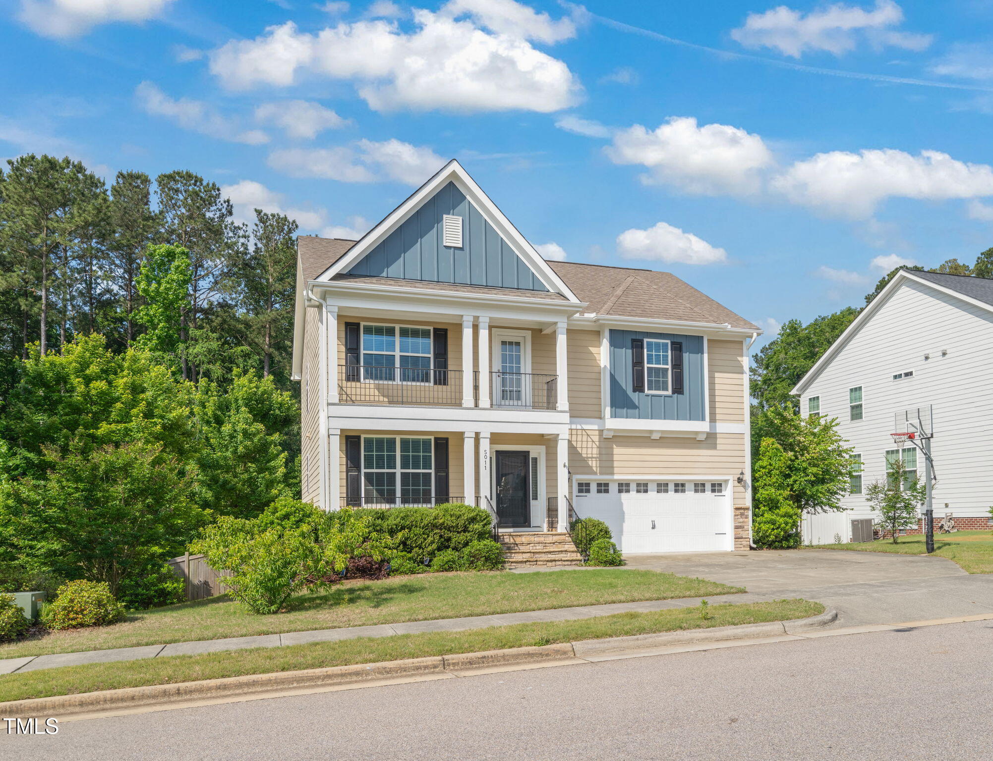 5011 Peachtree Town Lane