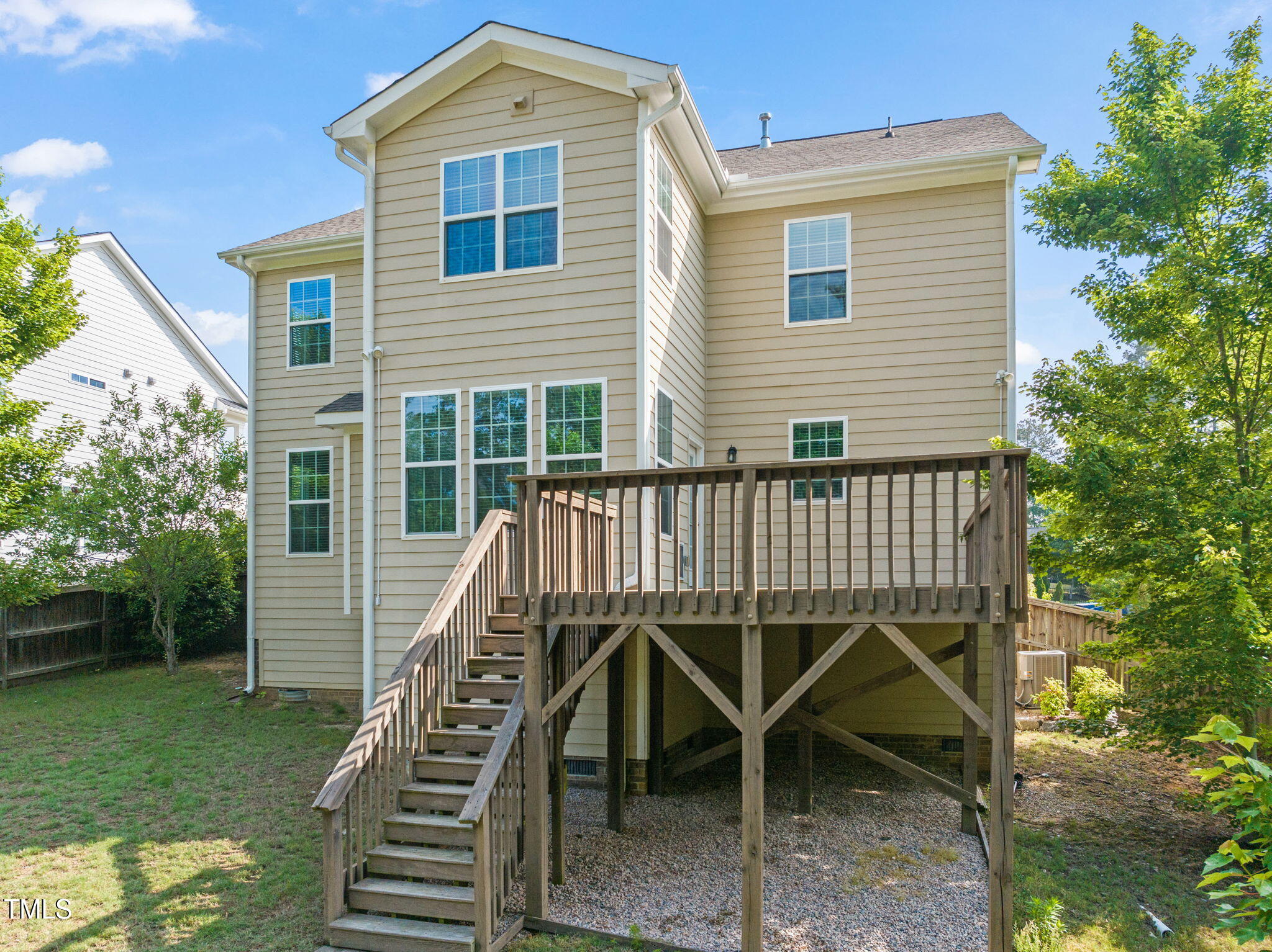 5011 Peachtree Town Lane