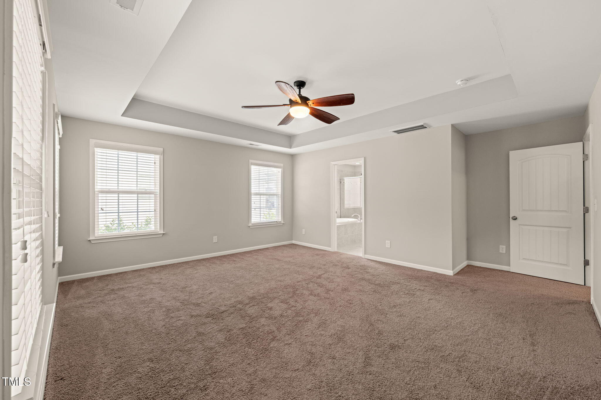 5011 Peachtree Town Lane