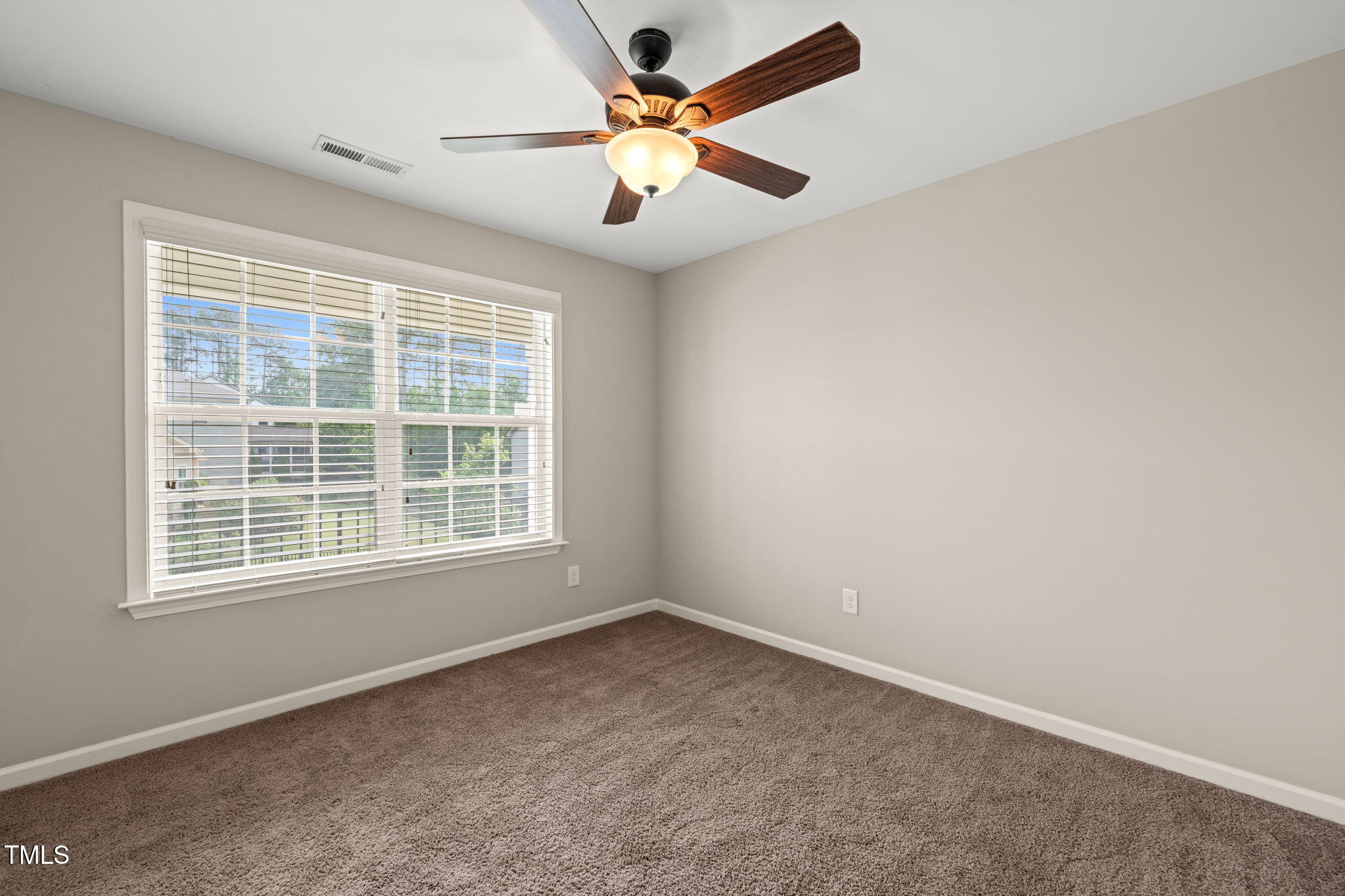 5011 Peachtree Town Lane