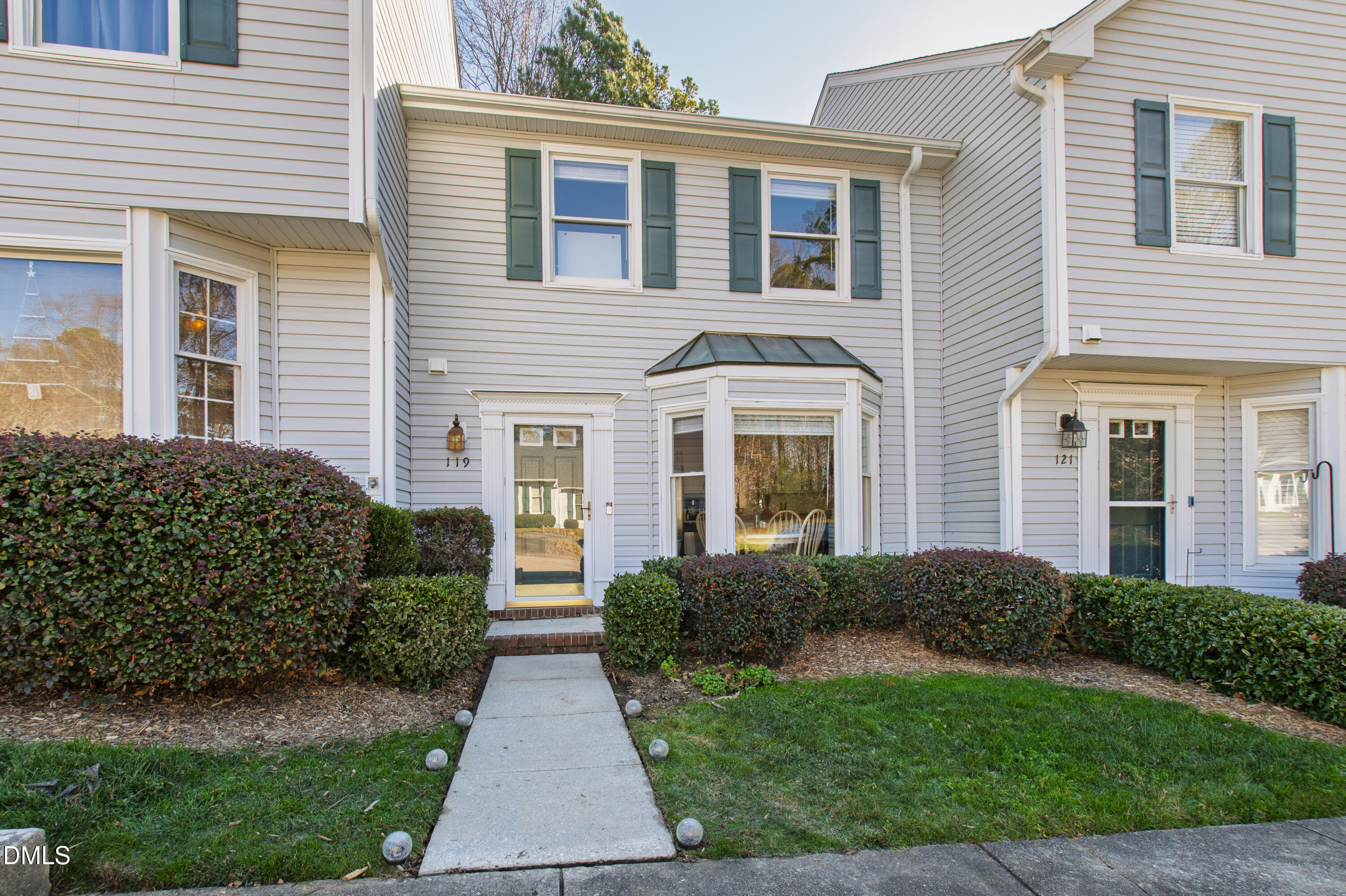 119 S Mclean Court