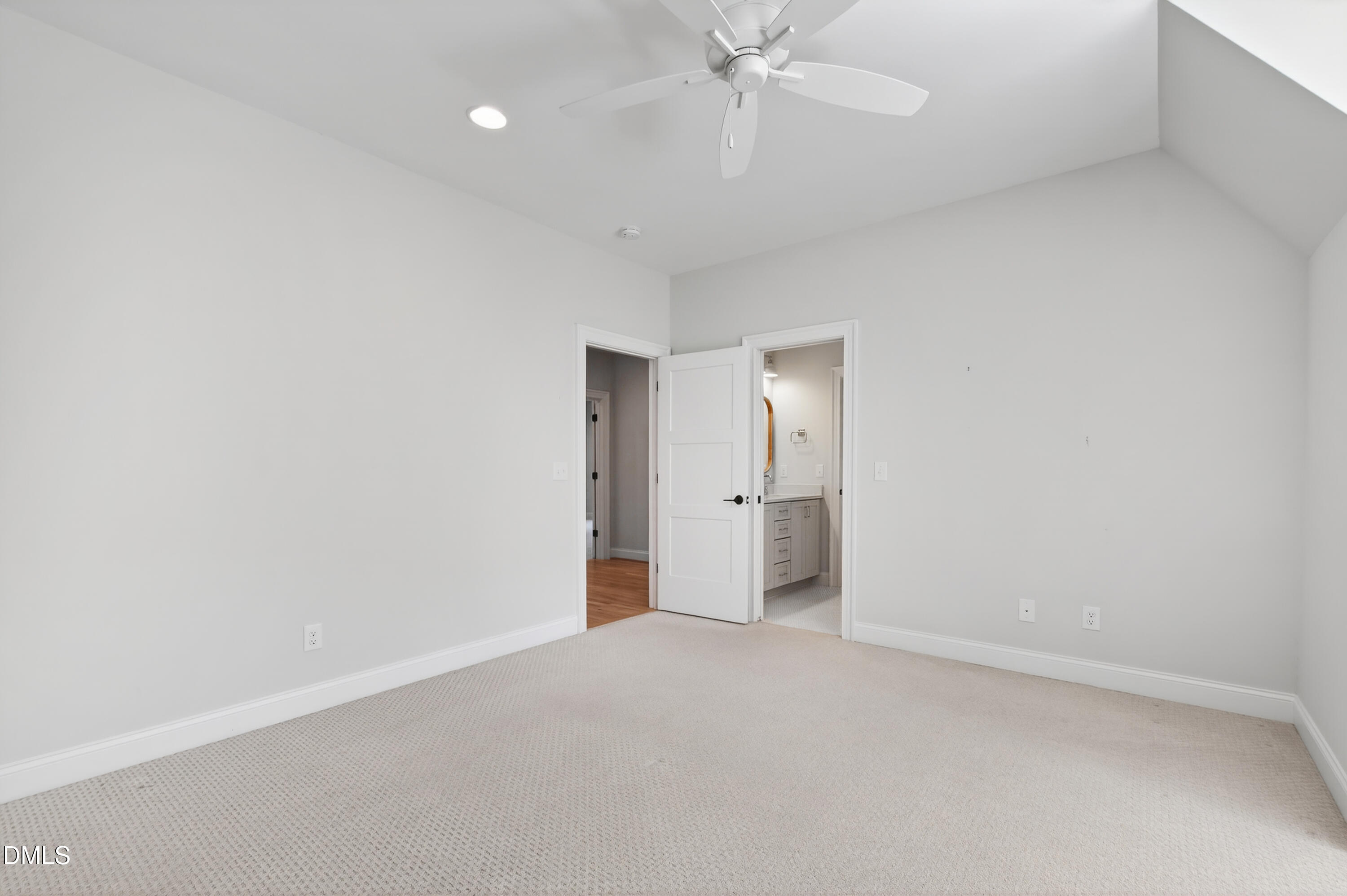 140 Blufftonwood Drive