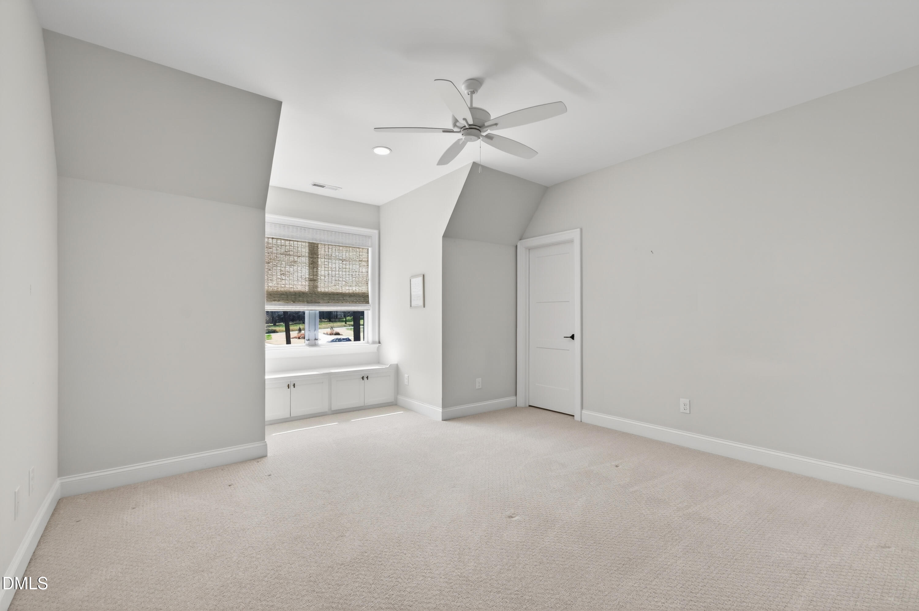 140 Blufftonwood Drive
