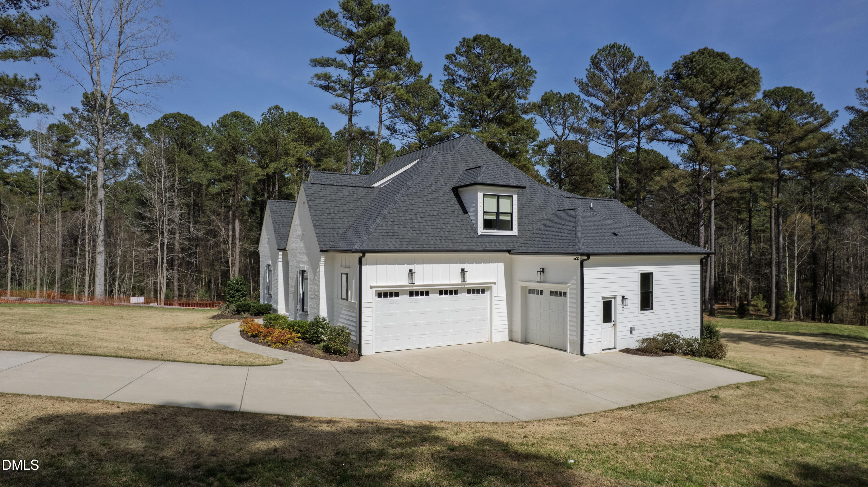 140 Blufftonwood Drive