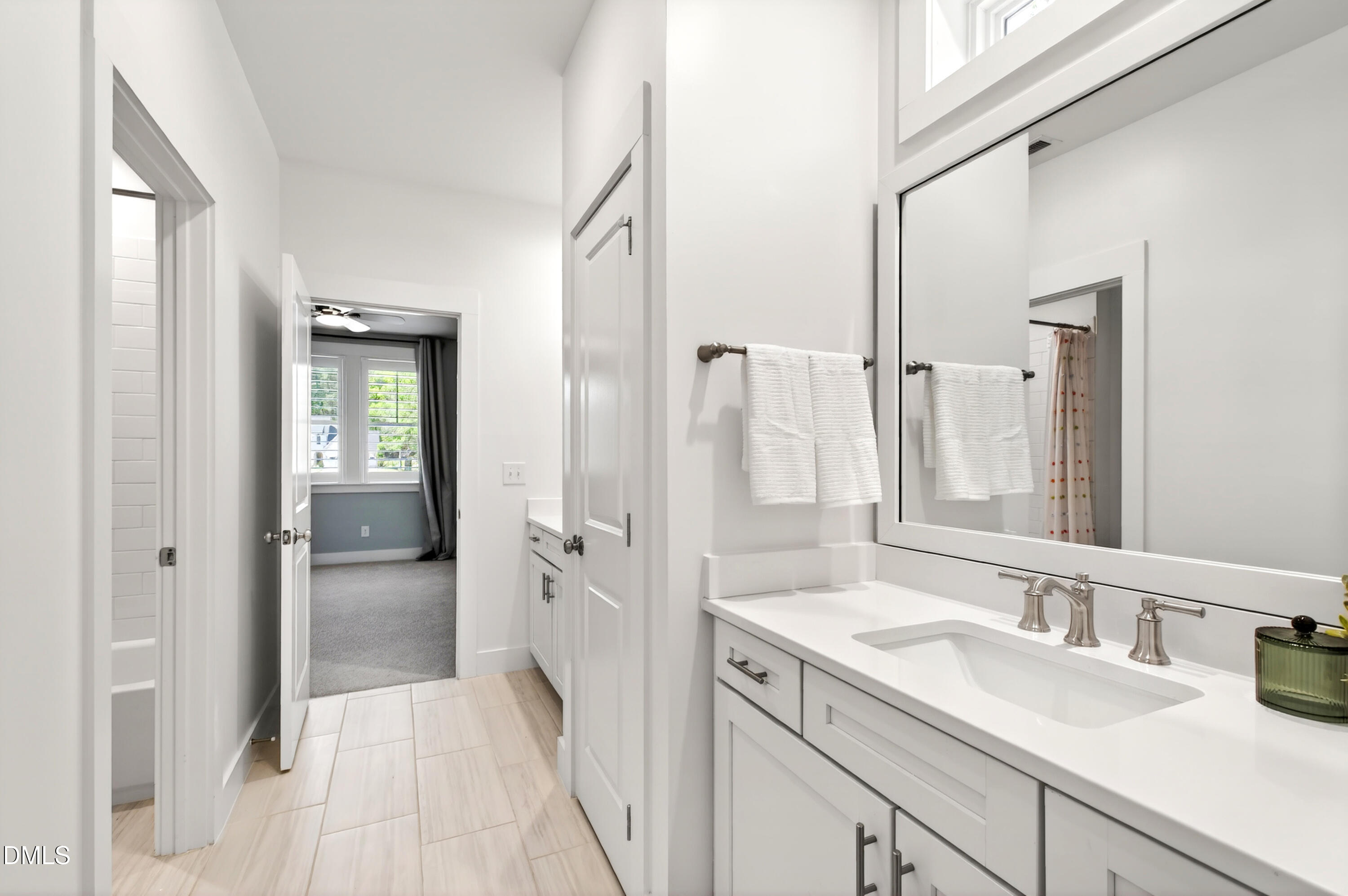 23 Bonterra Way