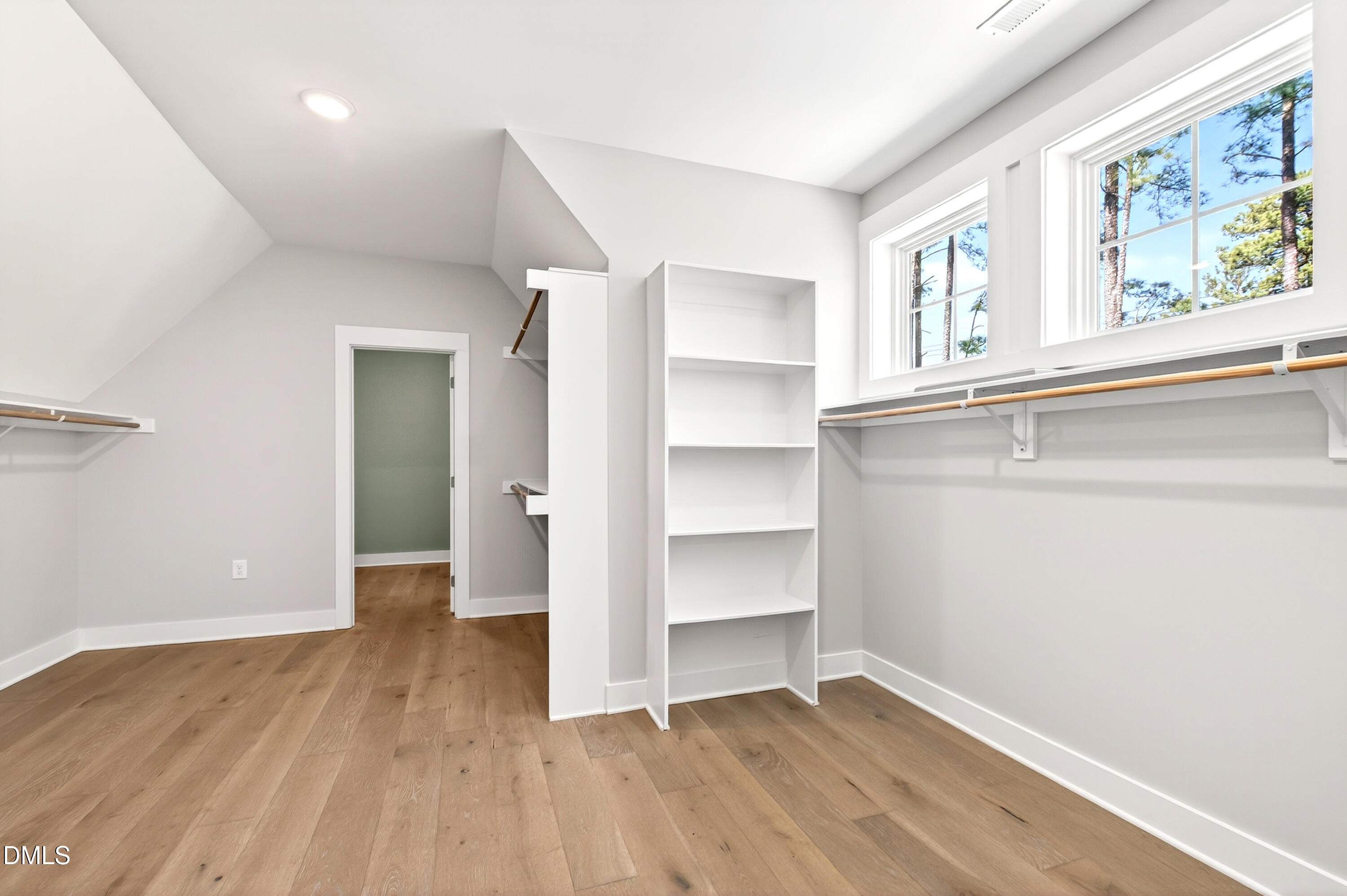 23 Bonterra Way