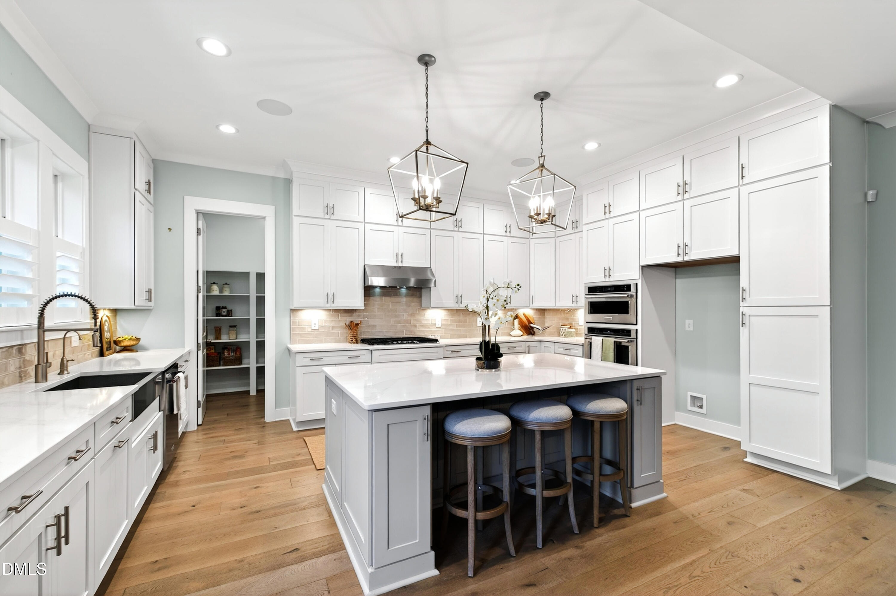 23 Bonterra Way
