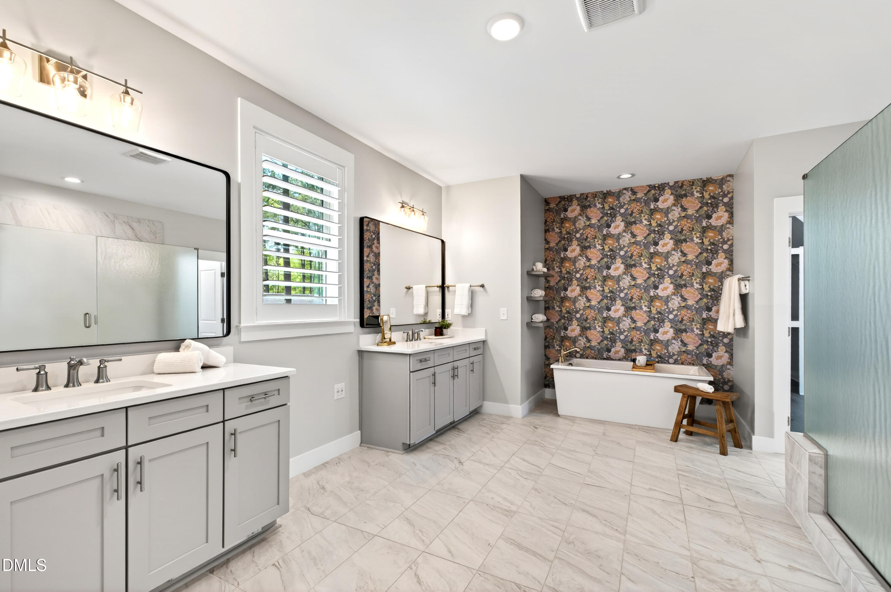 23 Bonterra Way